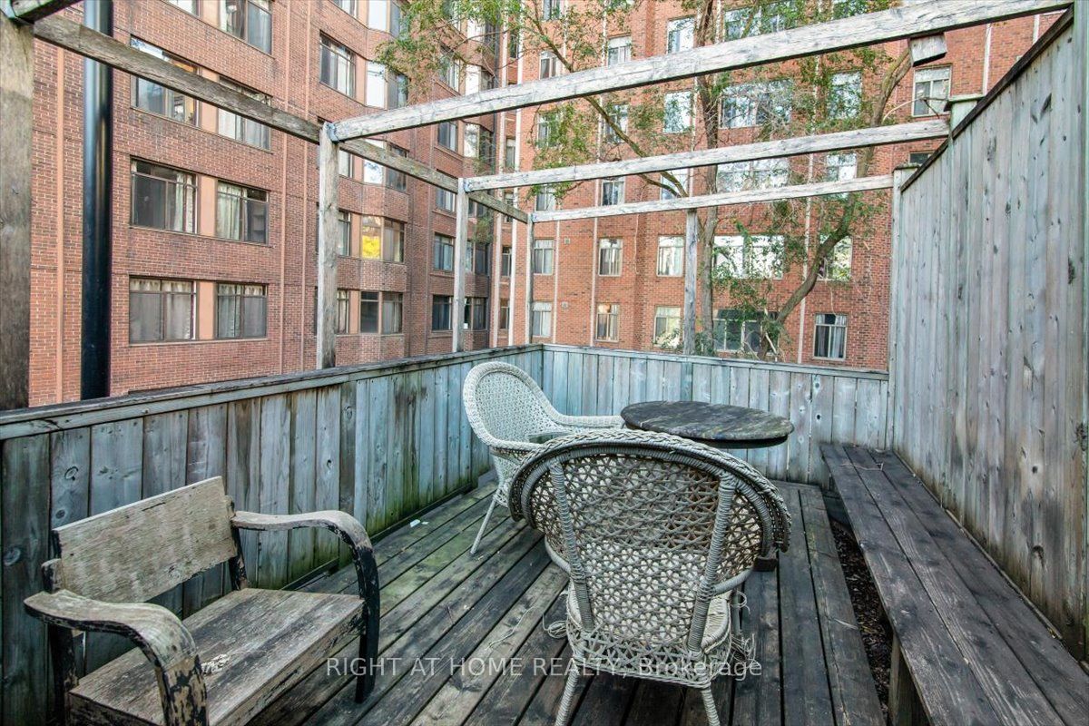 182 Mutual Street 2nd & 3rd Floor Property Photo 21