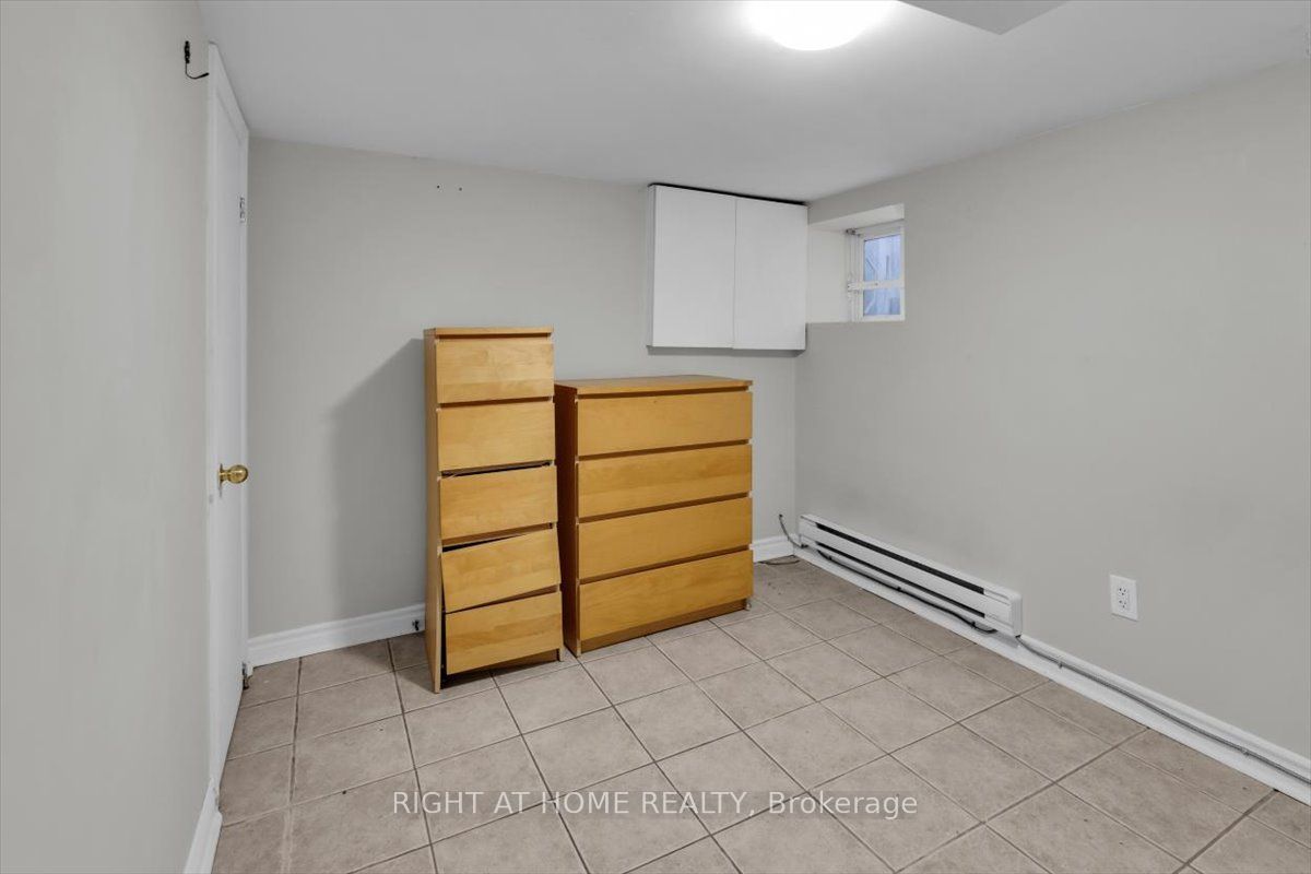 182 Mutual Street Main & Lower Property Photo 19