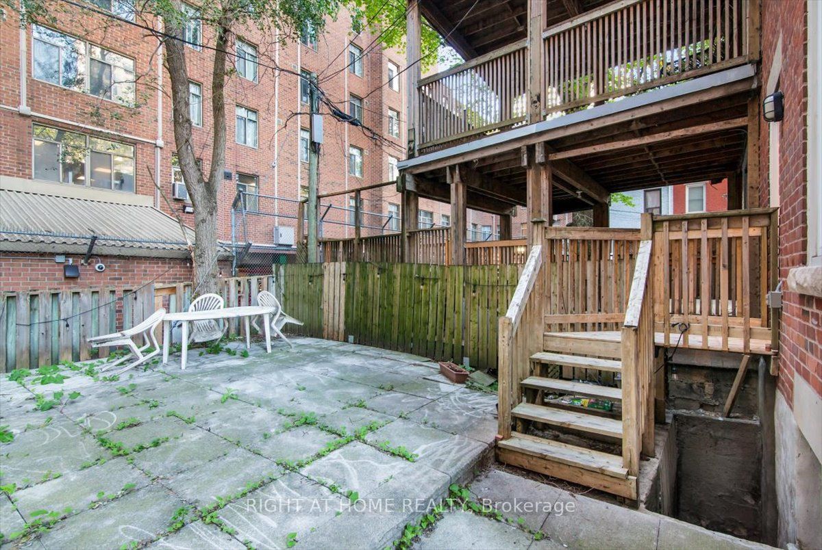 182 Mutual Street Main & Lower Property Photo 28
