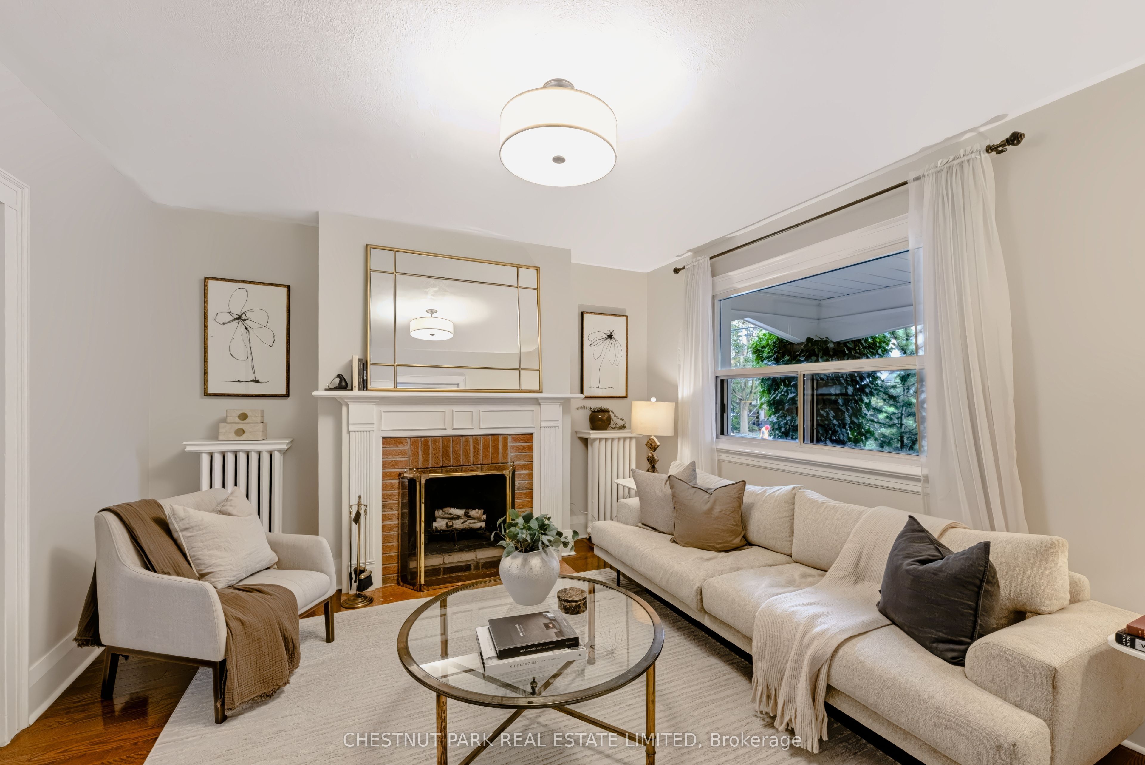 42 Bowood Avenue Property Photo 4