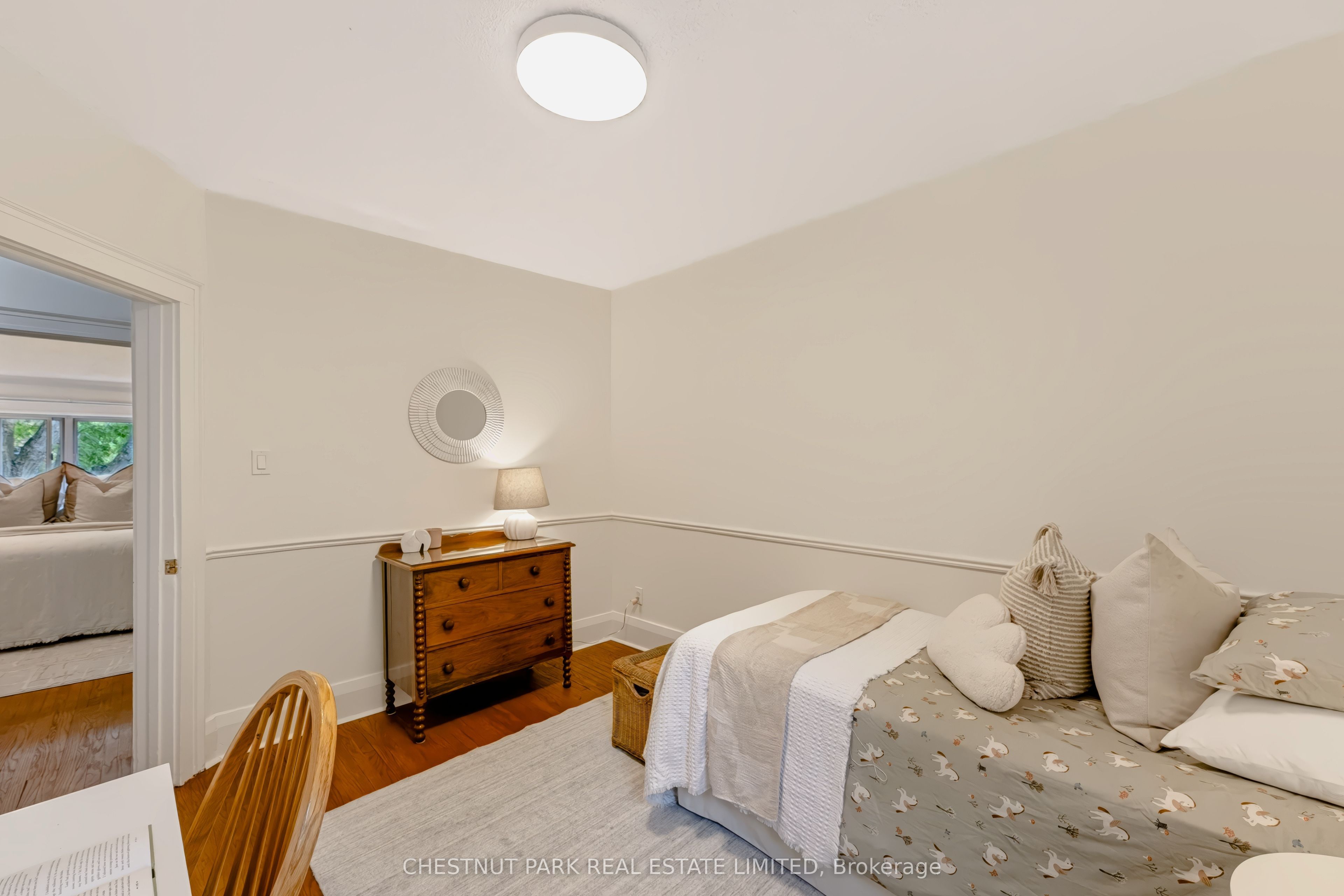 42 Bowood Avenue Property Photo 23