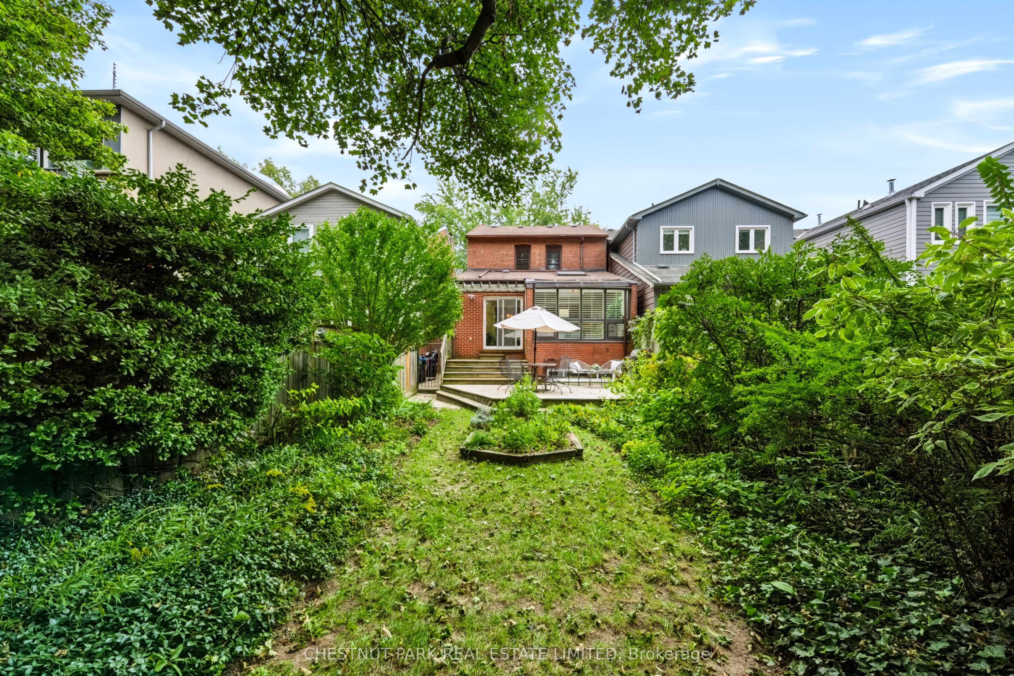 42 Bowood Avenue Property Photo 48