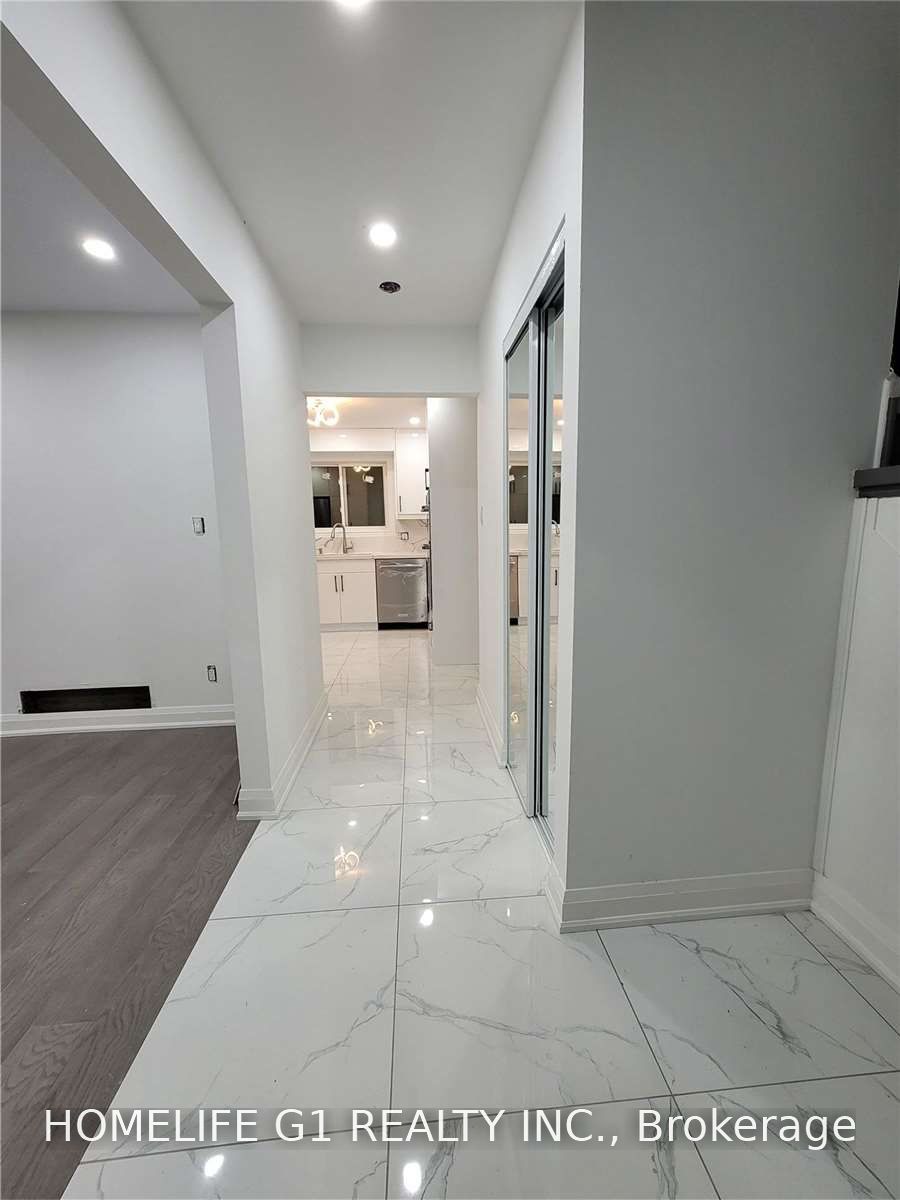 99 Aspenwood Drive Property Photo 14
