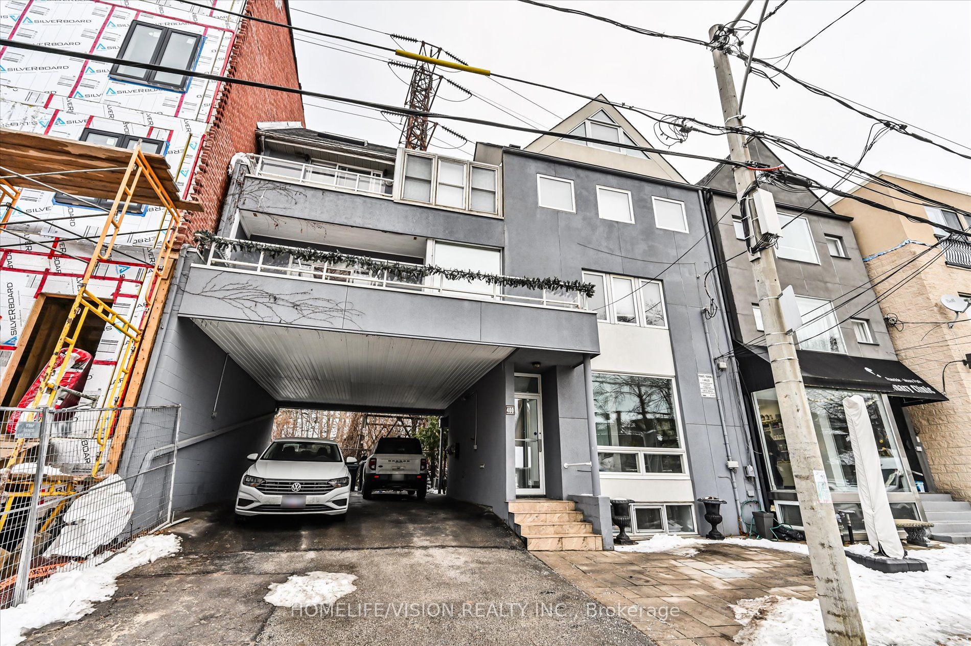 400 Summerhill Avenue 3rd Flr Property Photo 2
