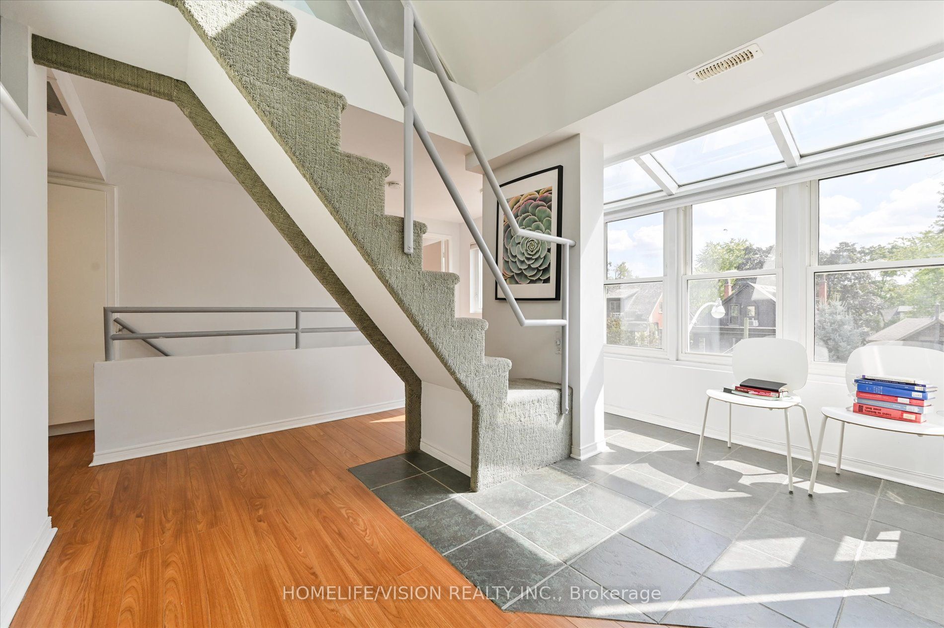 400 Summerhill Avenue 3rd Flr Property Photo 21