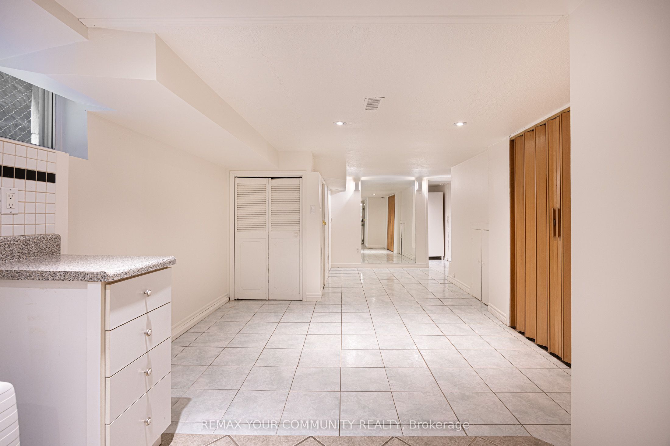 17 Muir Avenue Property Photo 33