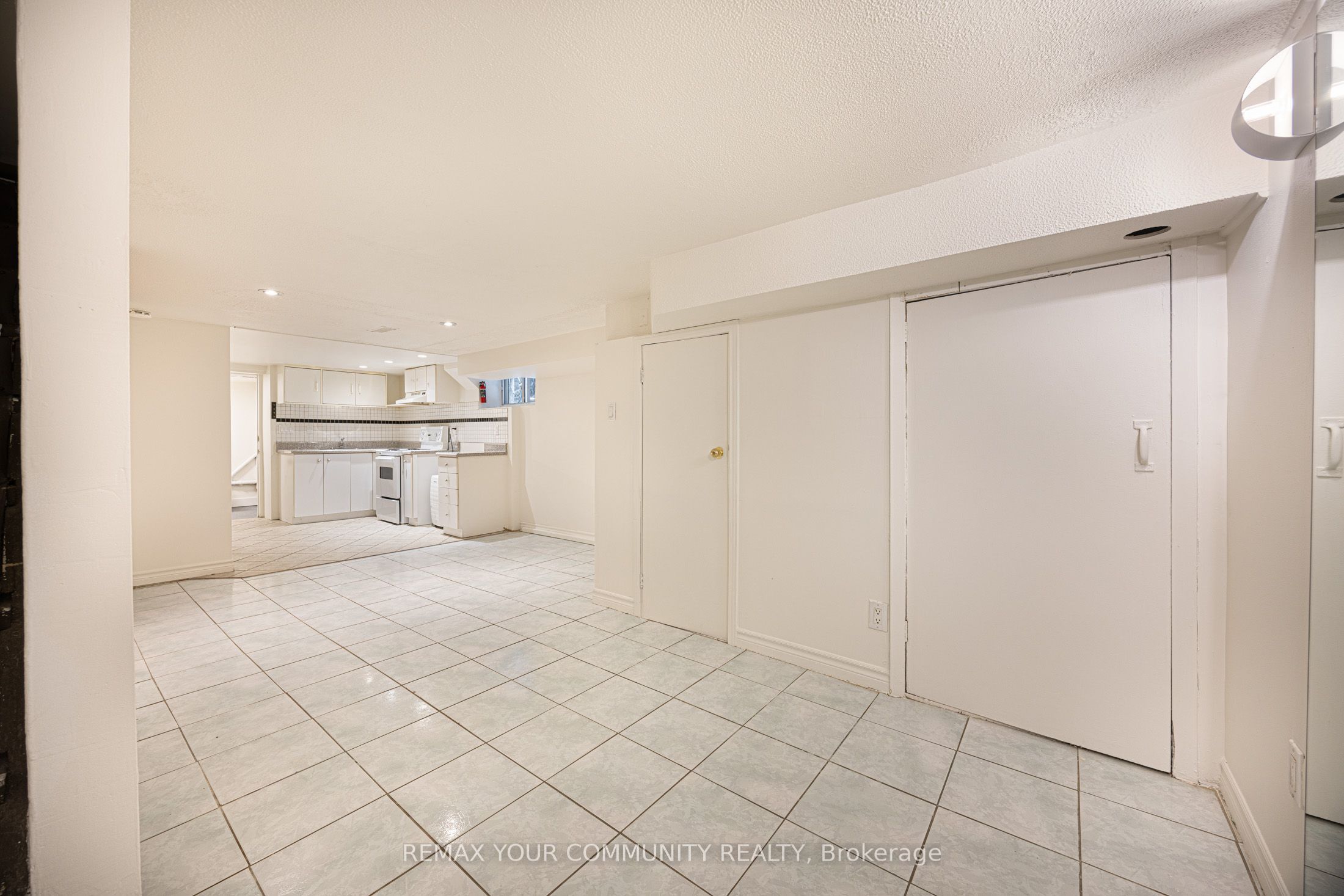 17 Muir Avenue Property Photo 34