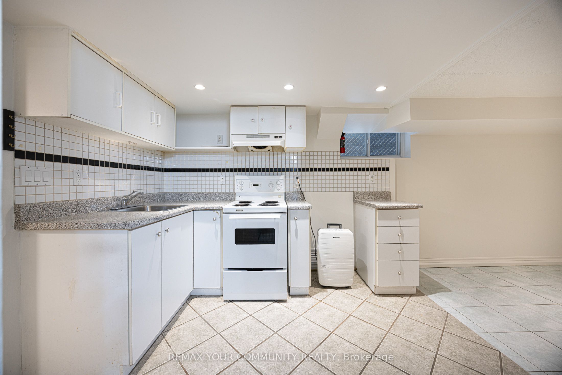 17 Muir Avenue Property Photo 35