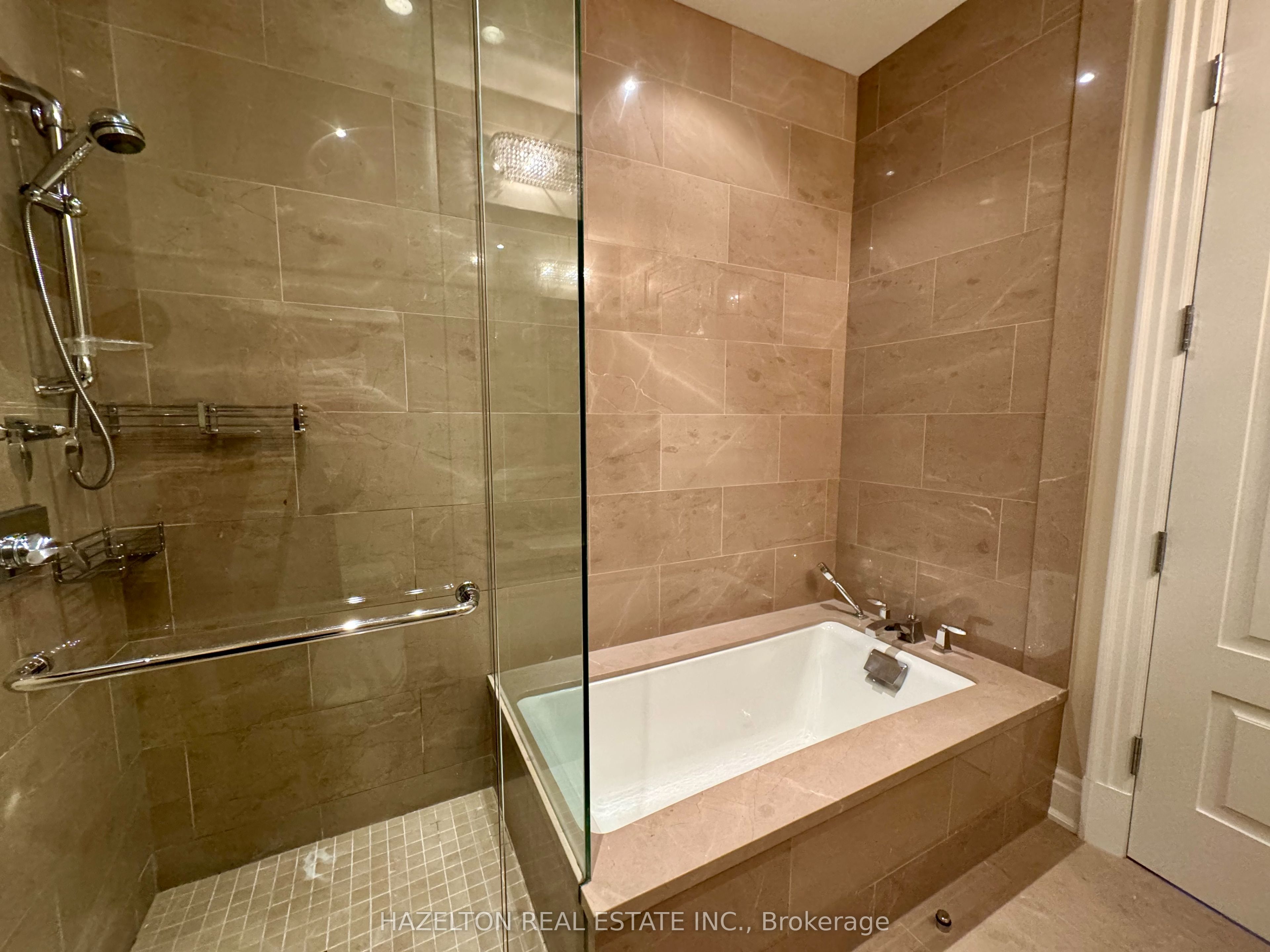 55 Scollard Street 902 Property Photo 19
