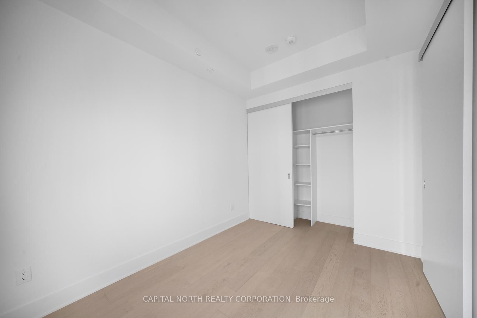 11 Yorkville Avenue 5908 Property Photo 21