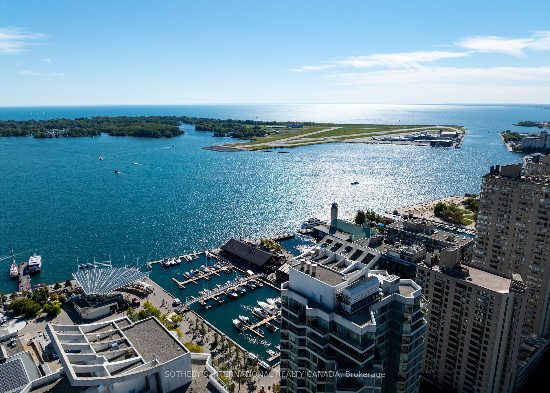 230 Queens Quay W 2811 Property Photo 17
