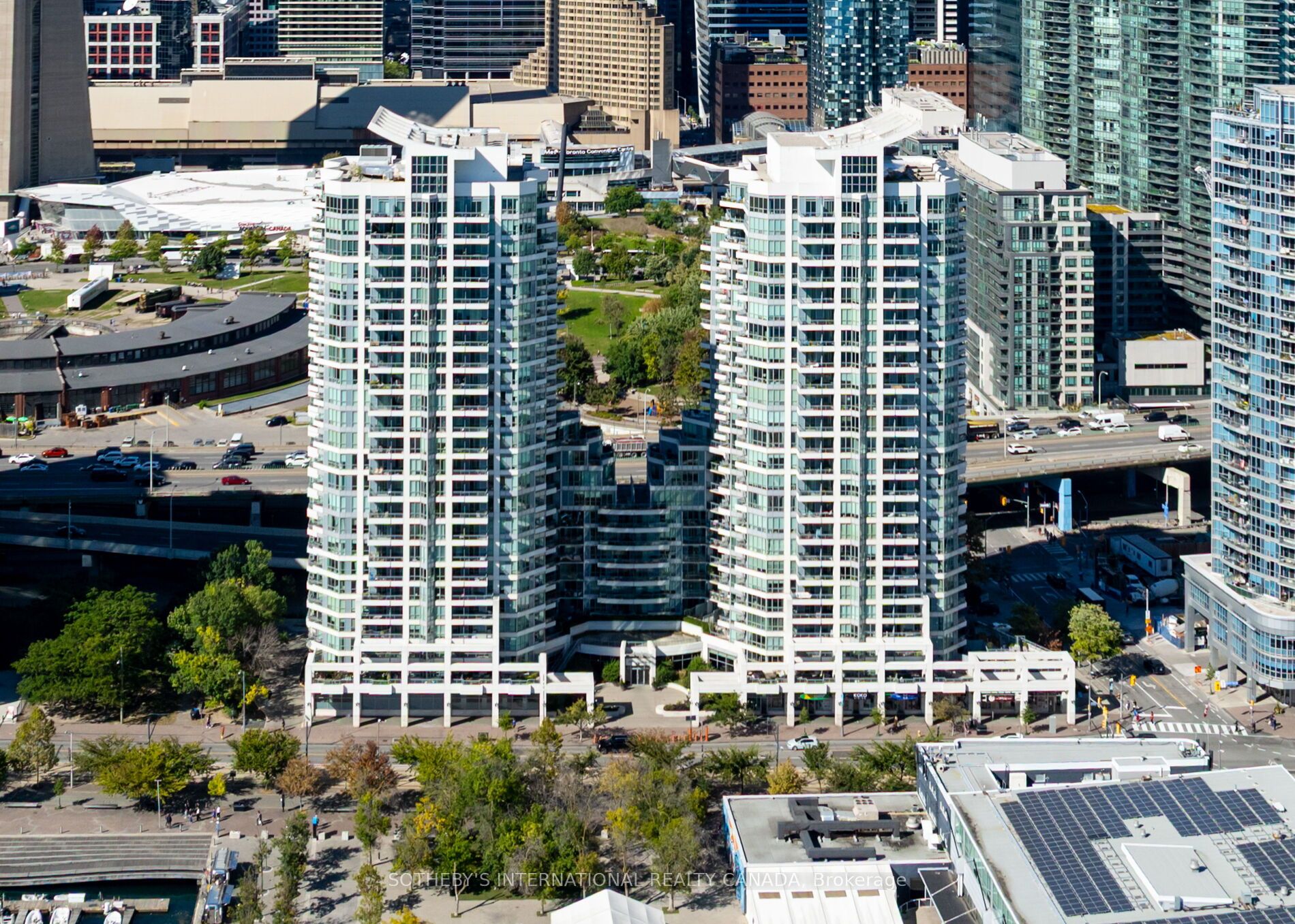 230 Queens Quay W 2811 Property Photo 24