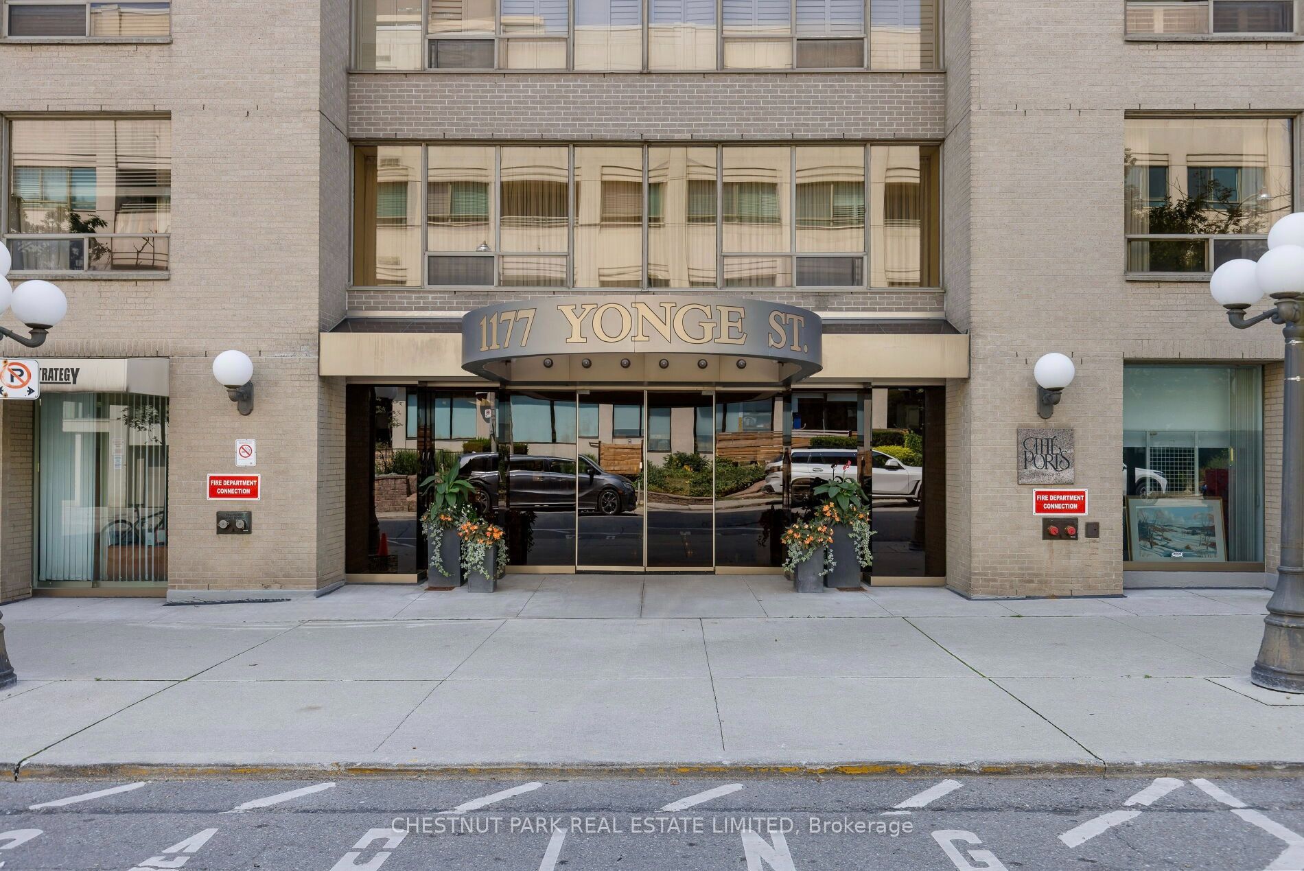 1177 Yonge Street 516 Property Photo 1