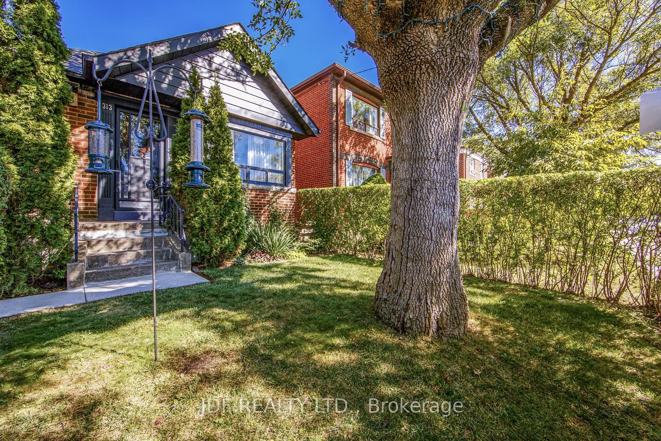 313 Vaughan Road Property Photo 1