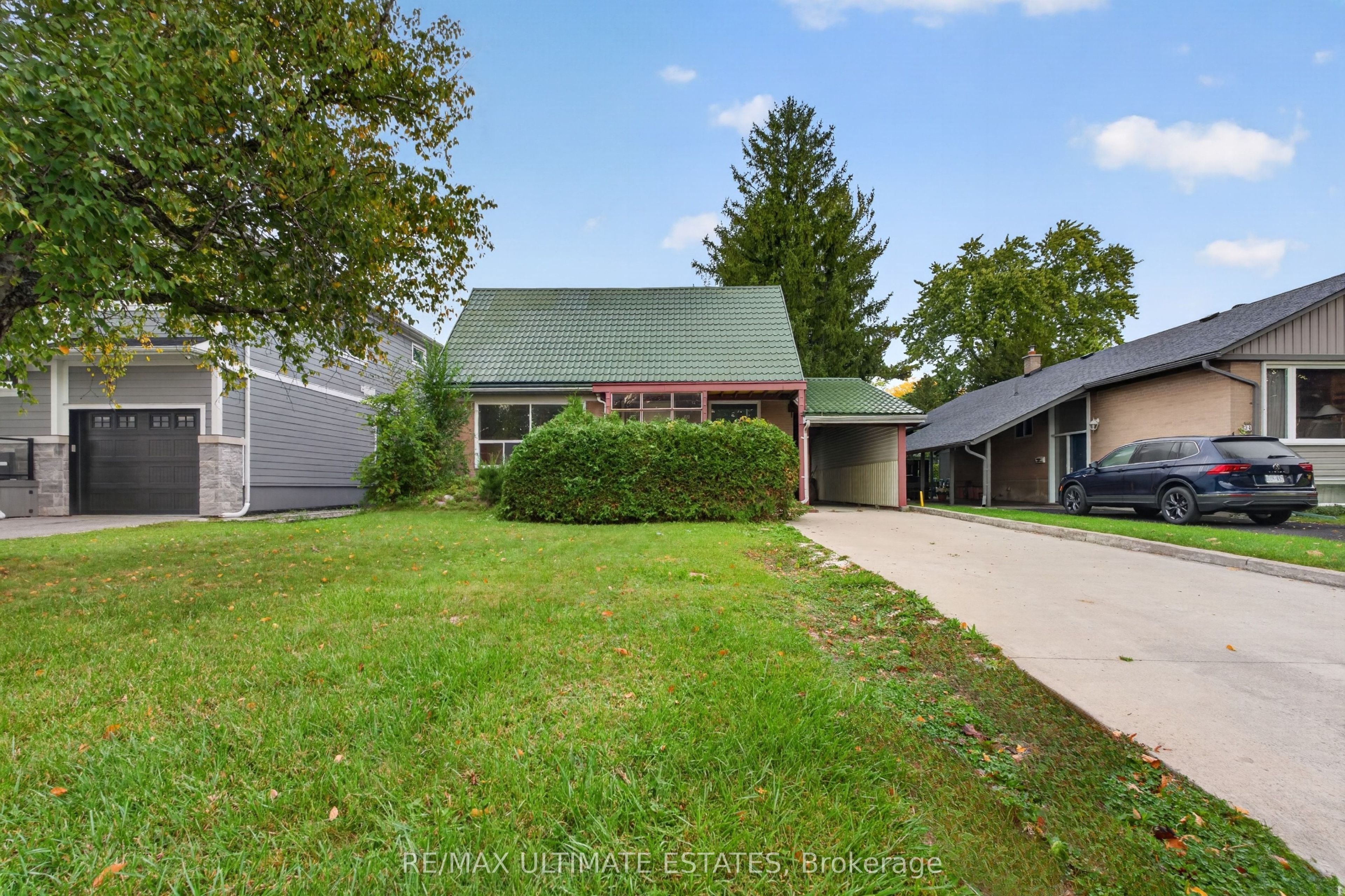 32 Broadleaf Road Property Photo 2