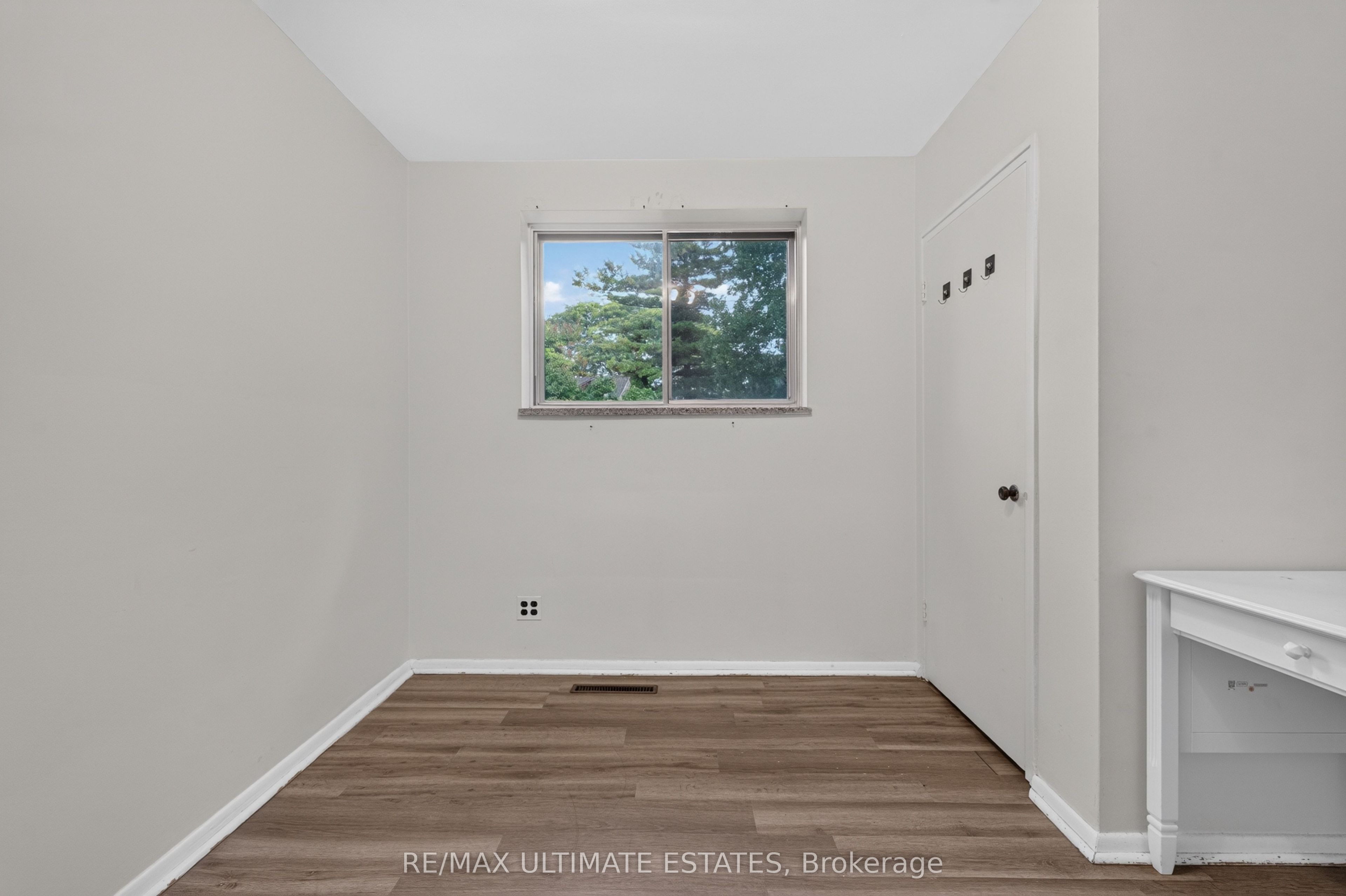 32 Broadleaf Road Property Photo 17