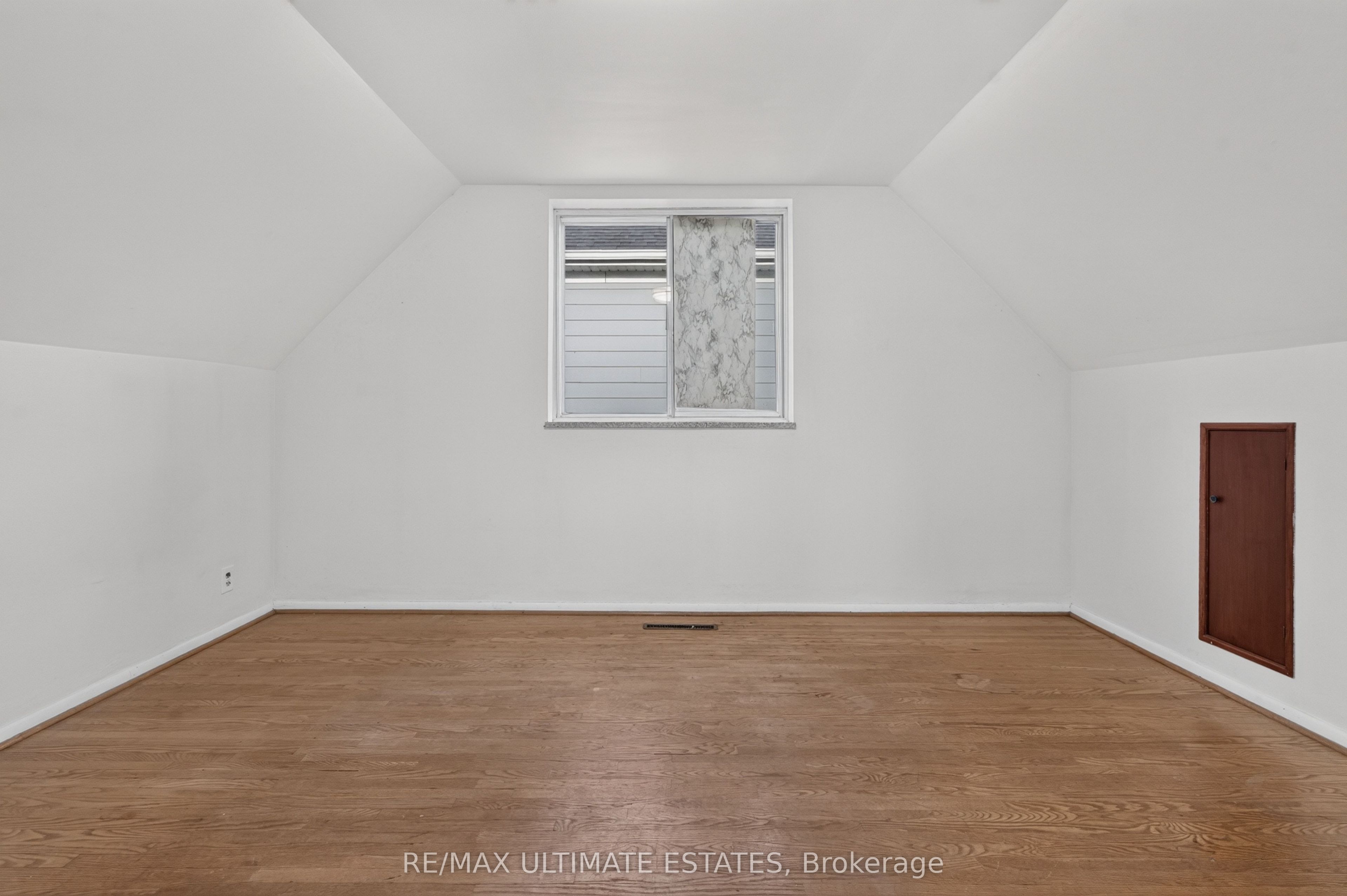 32 Broadleaf Road Property Photo 24