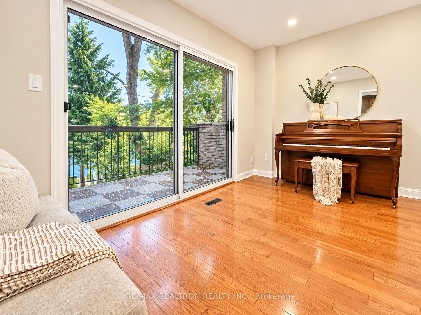2 Morning Glory Way Property Photo 14