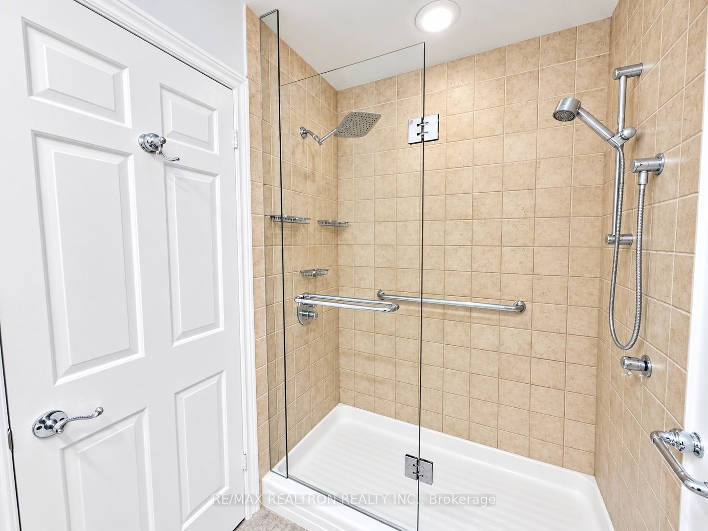 2 Morning Glory Way Property Photo 28