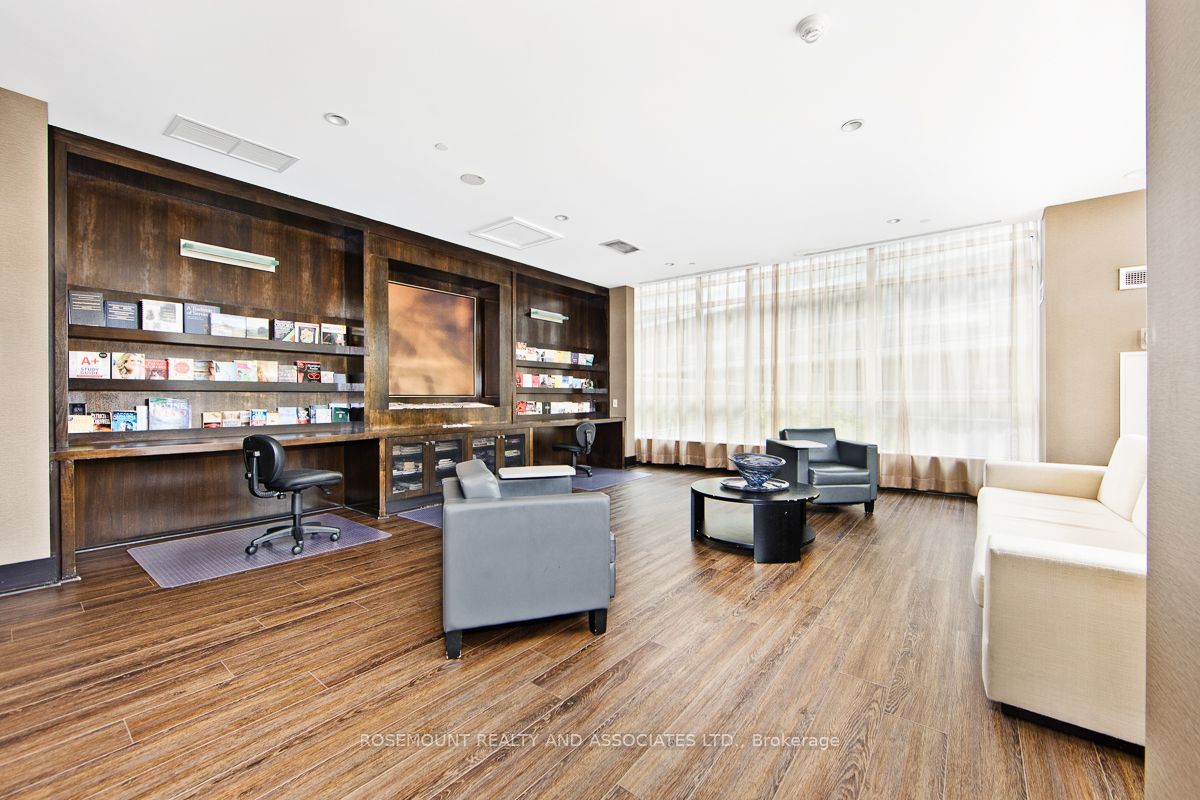 30 Herons Hill Way 607 Property Photo 17