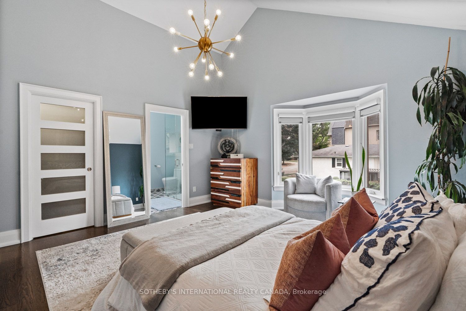 329 Broadway Avenue Property Photo 26