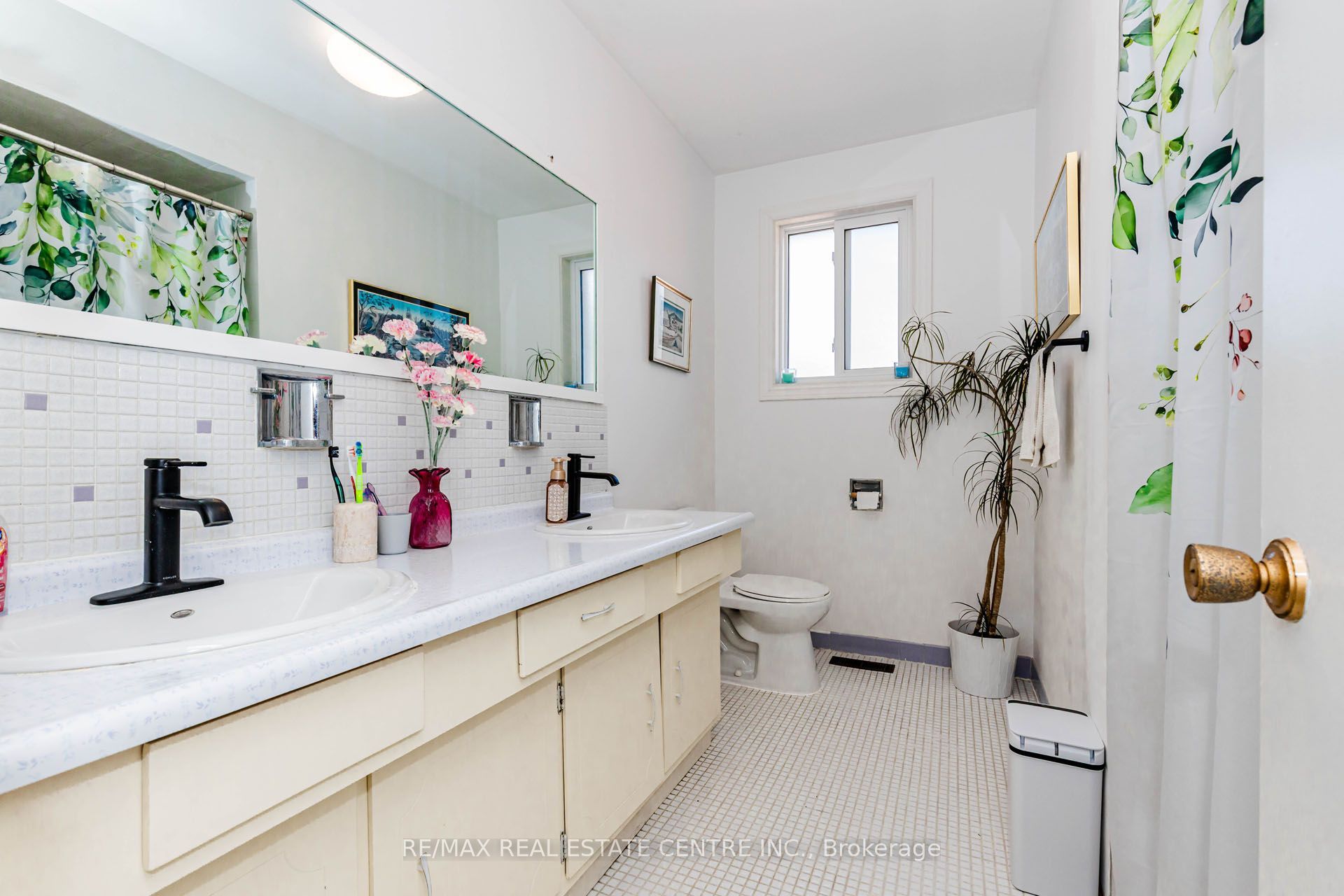 85 Snowcrest Avenue Property Photo 30
