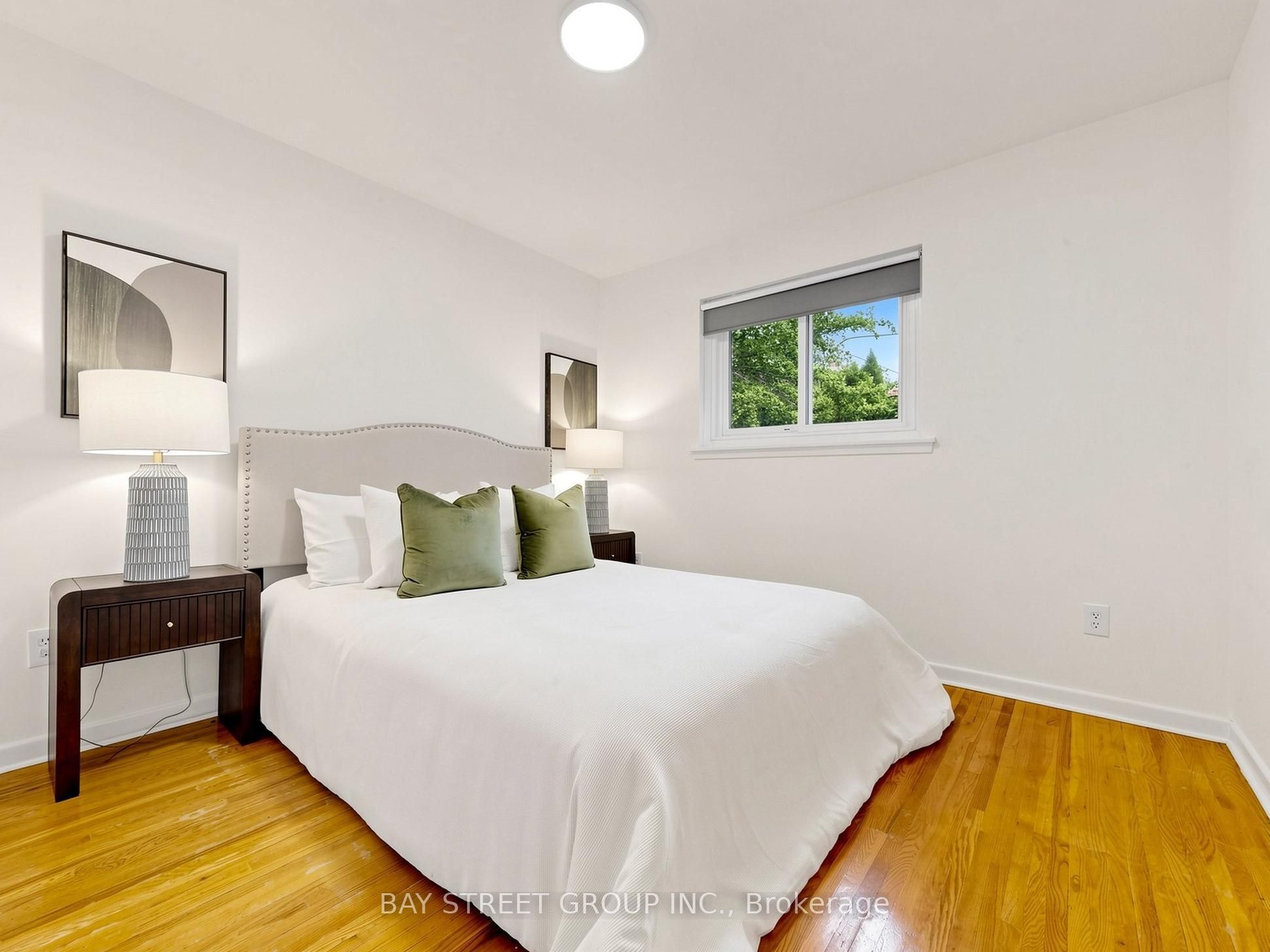 1 Lesgay Crescent Property Photo 19