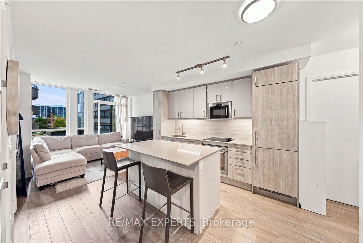 77 Mutual Street 401 Property Photo 10