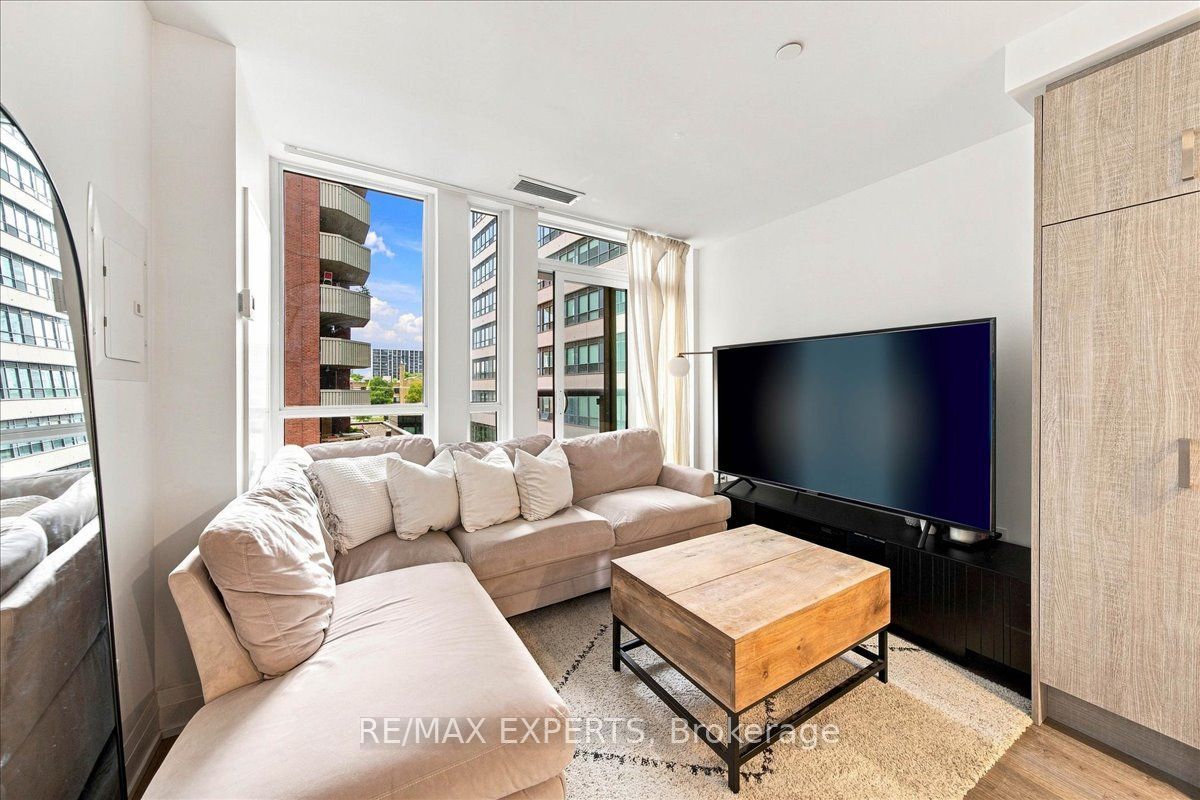 77 Mutual Street 401 Property Photo 13