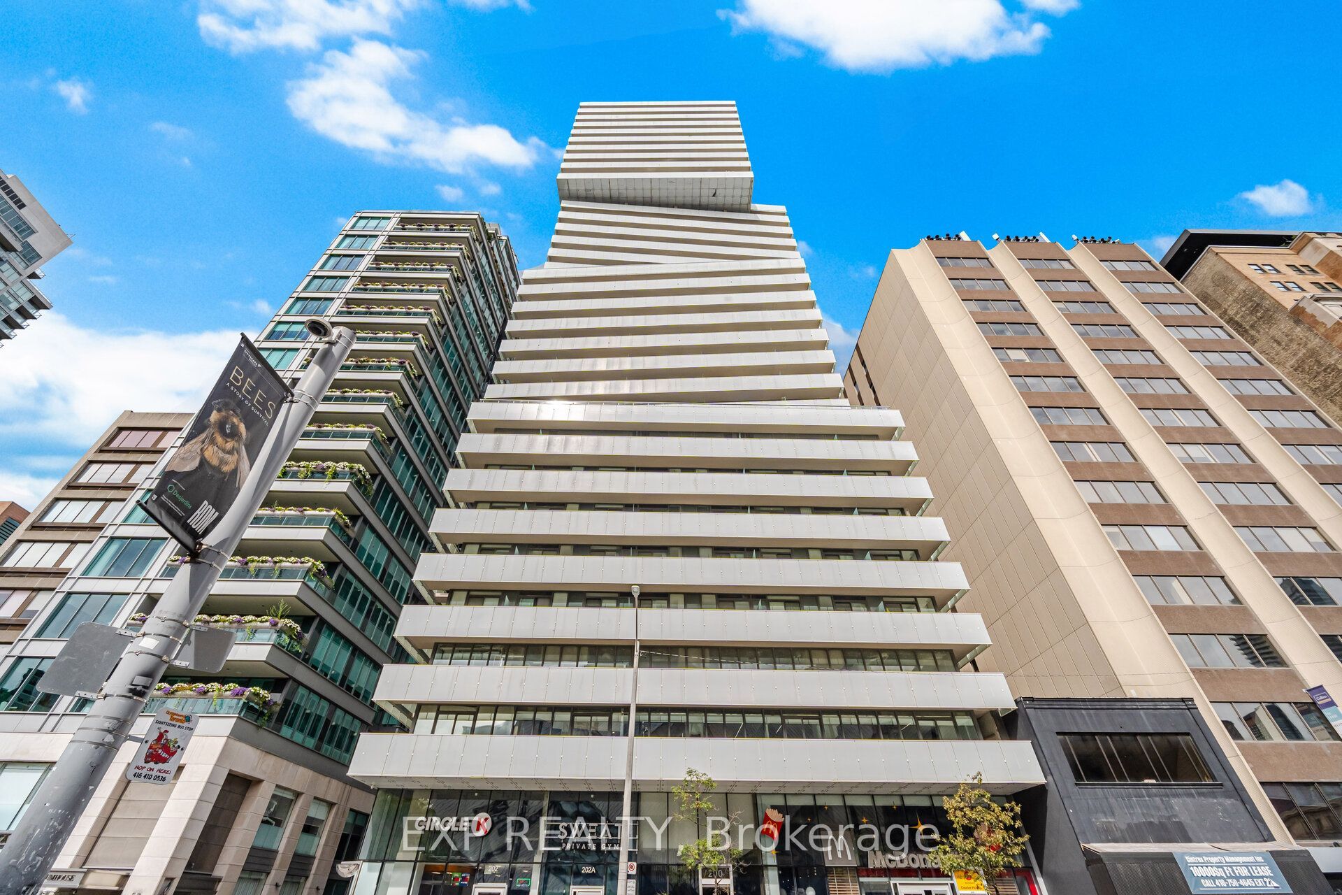 200 Bloor Street W 1203 Property Photo 1