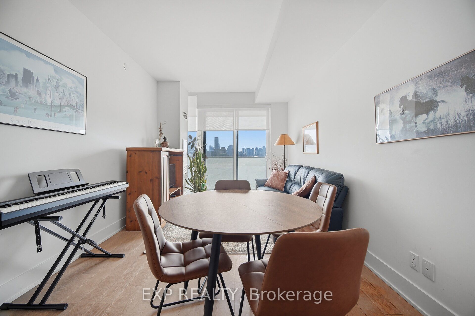 200 Bloor Street W 1203 Property Photo 12