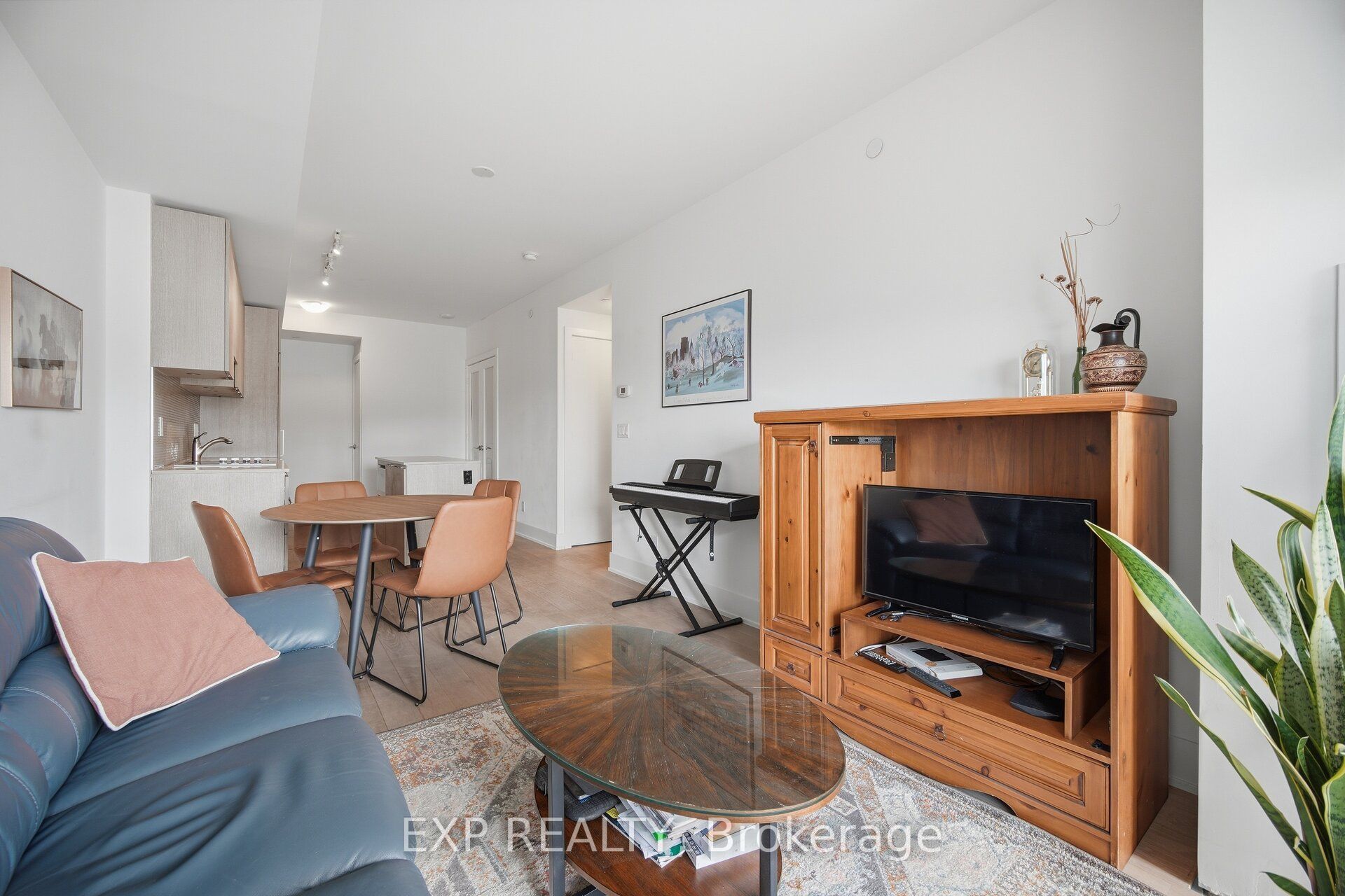 200 Bloor Street W 1203 Property Photo 18