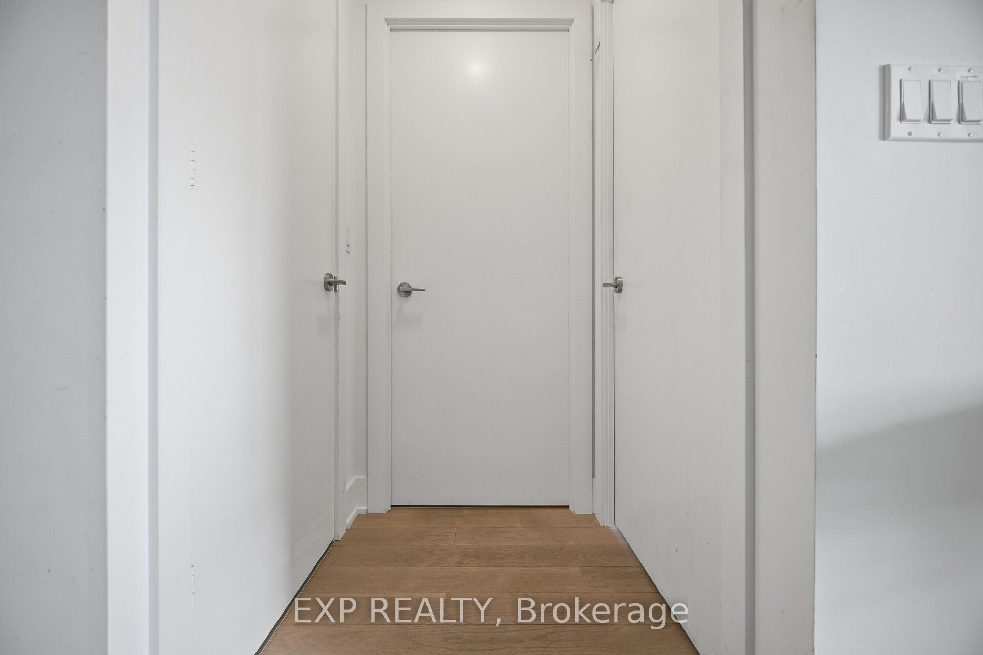 200 Bloor Street W 1203 Property Photo 20