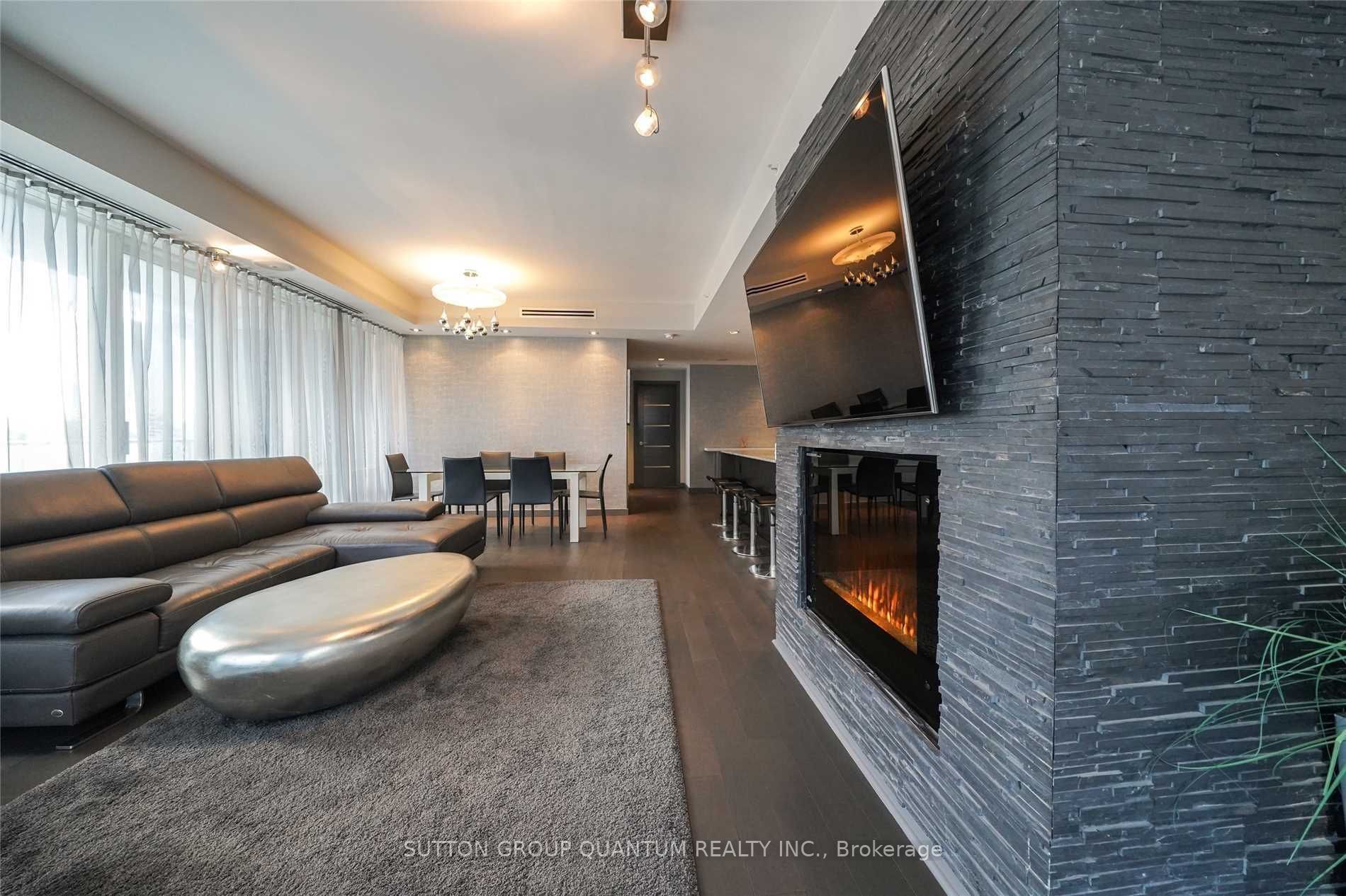 180 University Avenue 2109 Property Photo 5