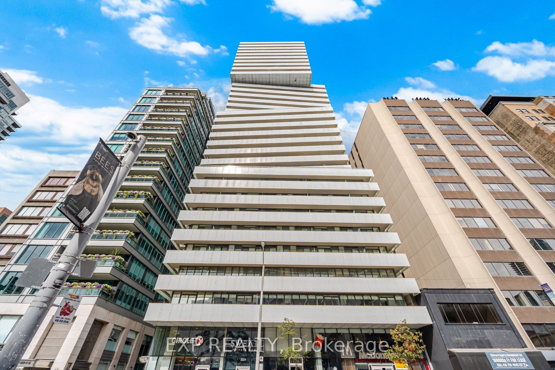 200 Bloor Street W 2505 Property Photo 1