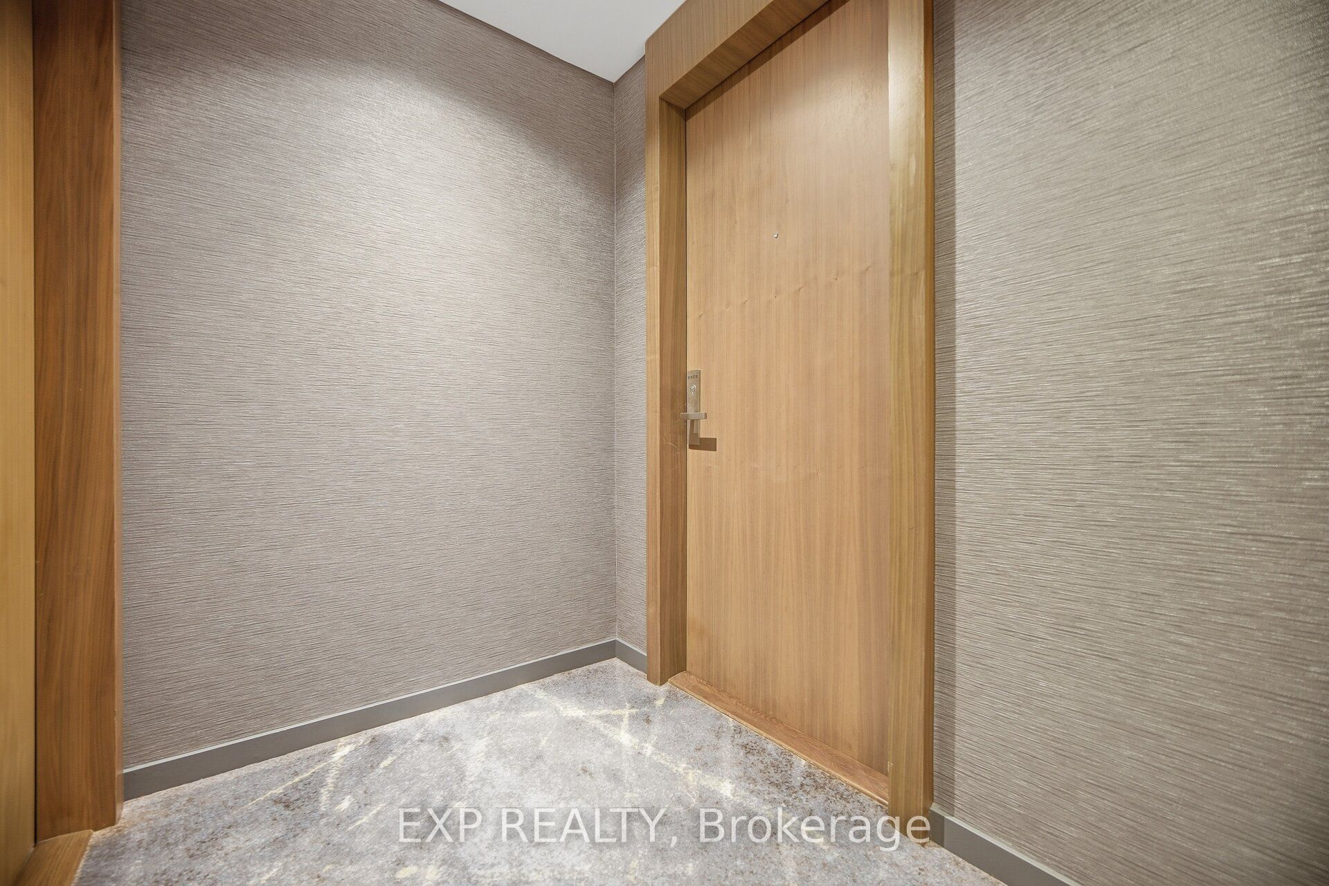 200 Bloor Street W 2505 Property Photo 5