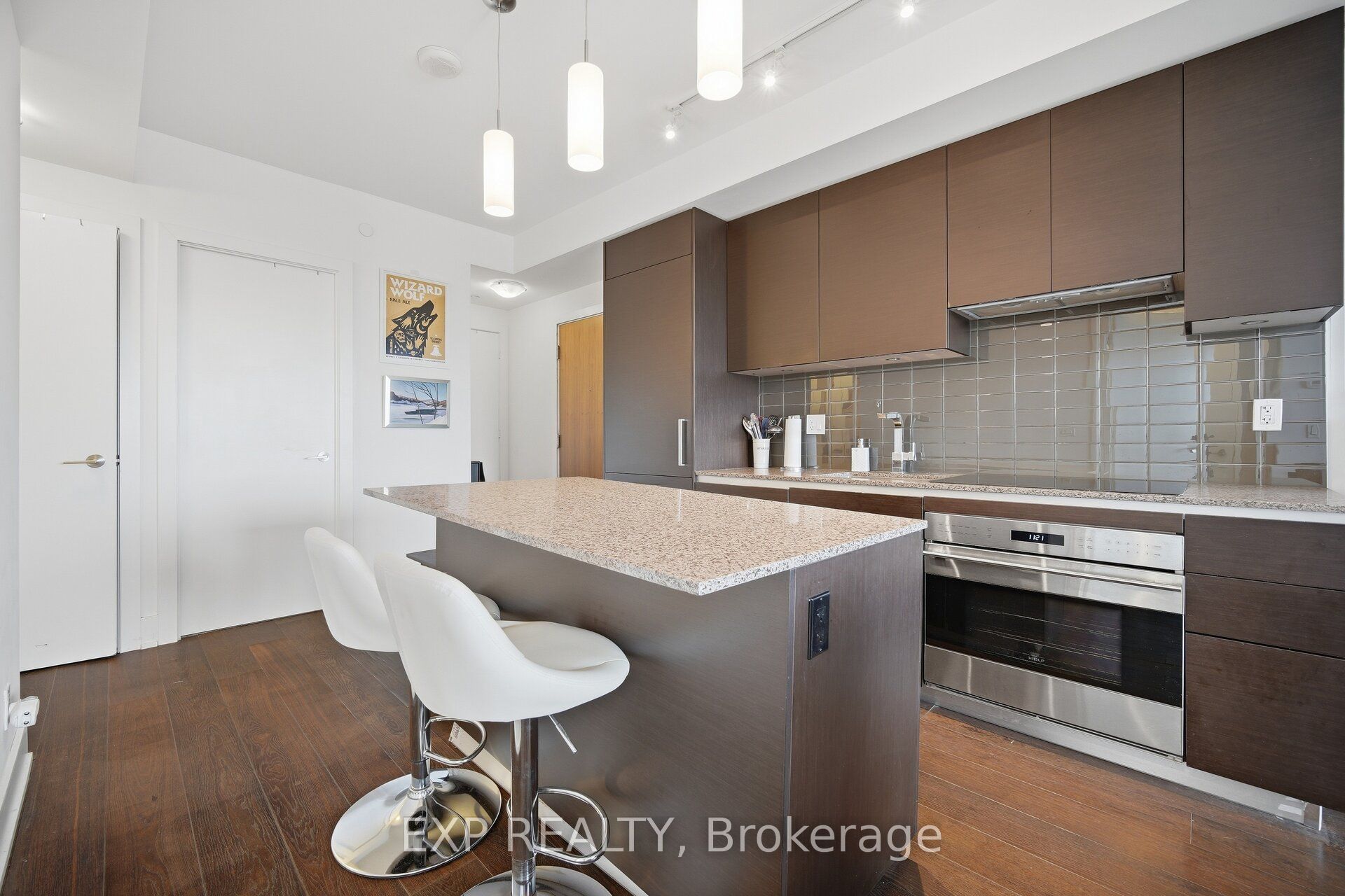 200 Bloor Street W 2505 Property Photo 7