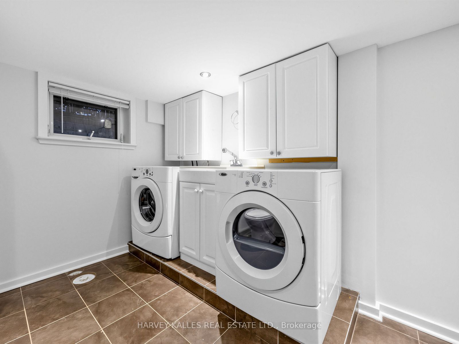 4 Kenrae Road Property Photo 29