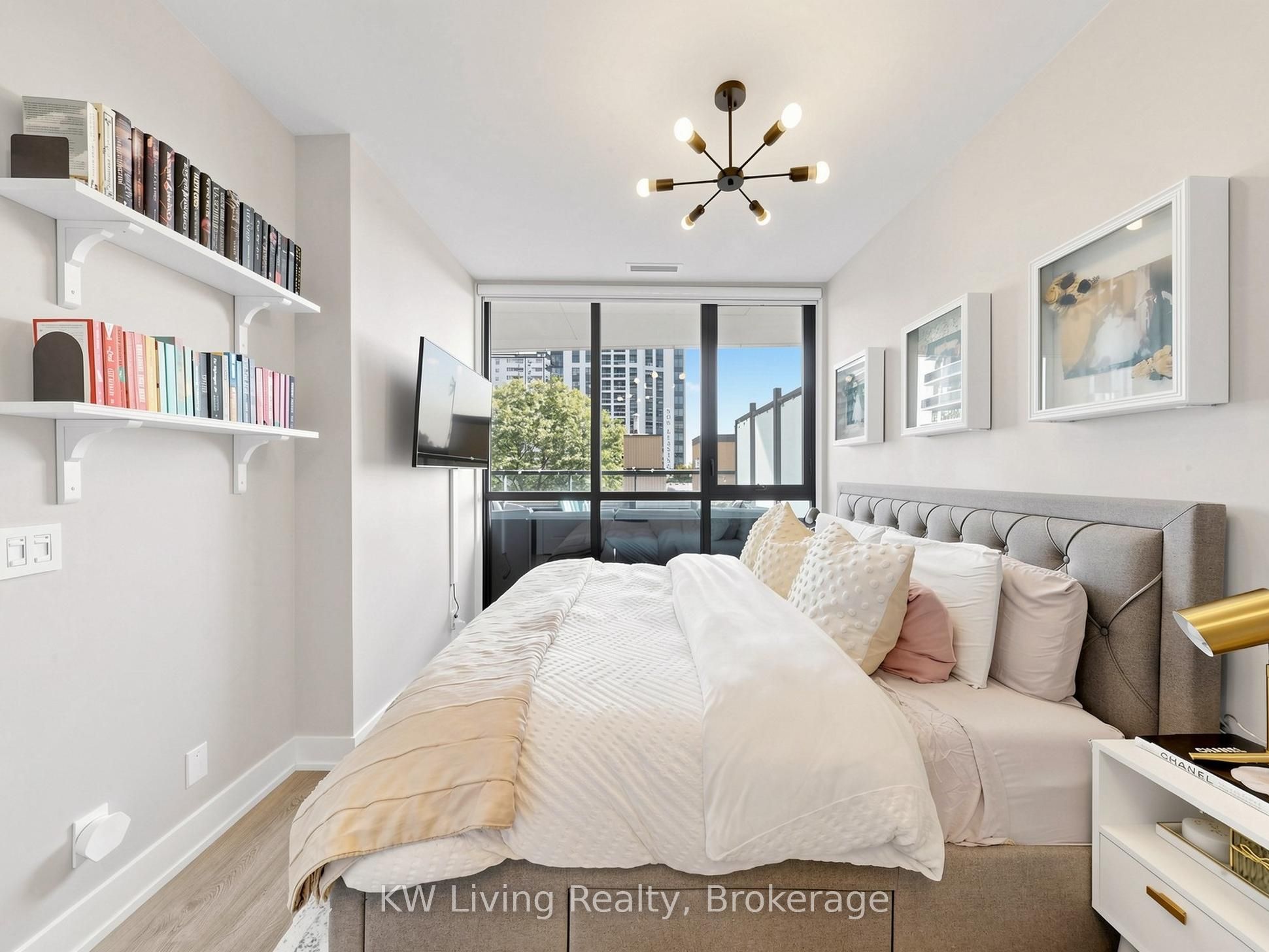 11 Lillian Street 406 Property Photo 18