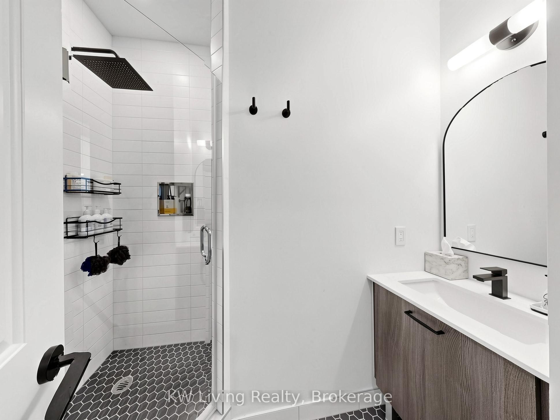 11 Lillian Street 406 Property Photo 35