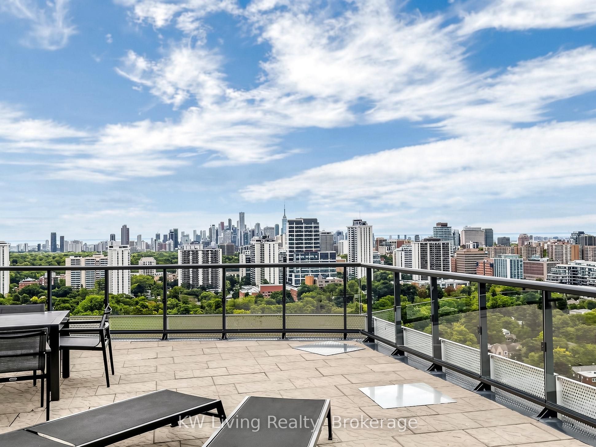 11 Lillian Street 406 Property Photo 45
