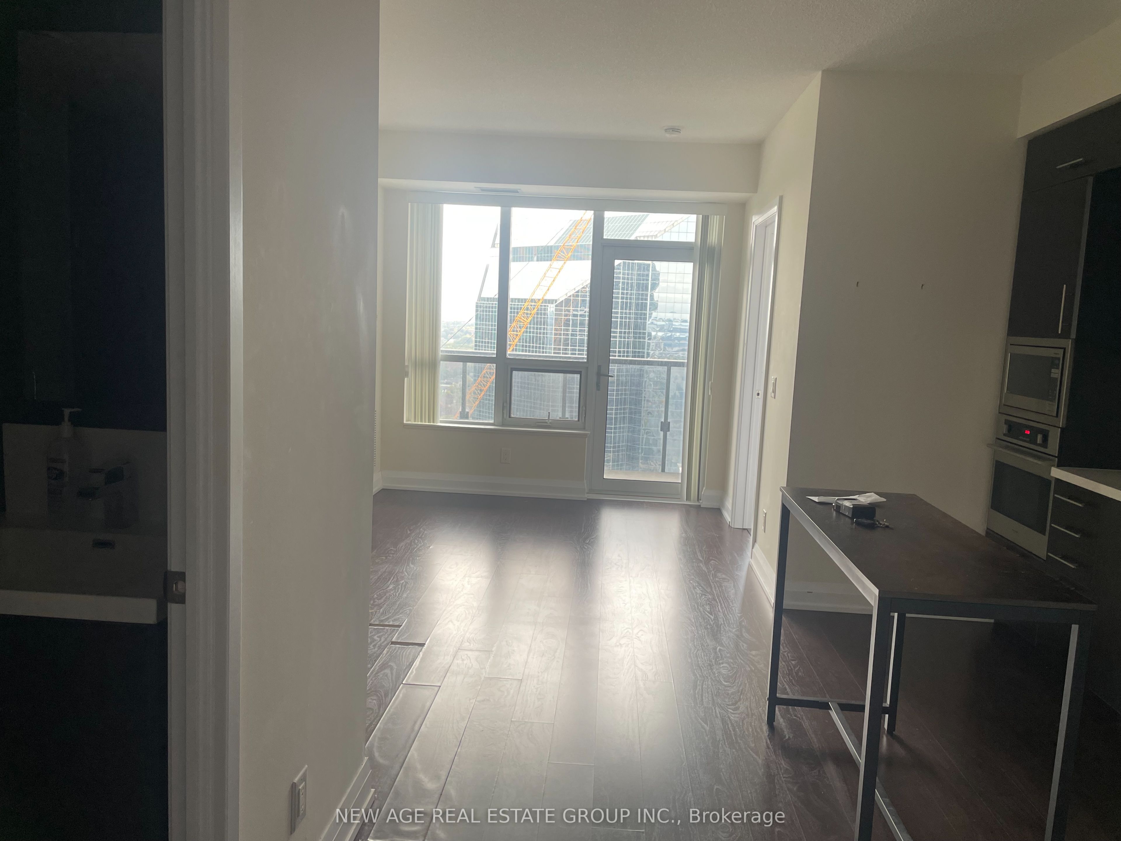 5 Sheppard Avenue E 2419 Property Photo 7