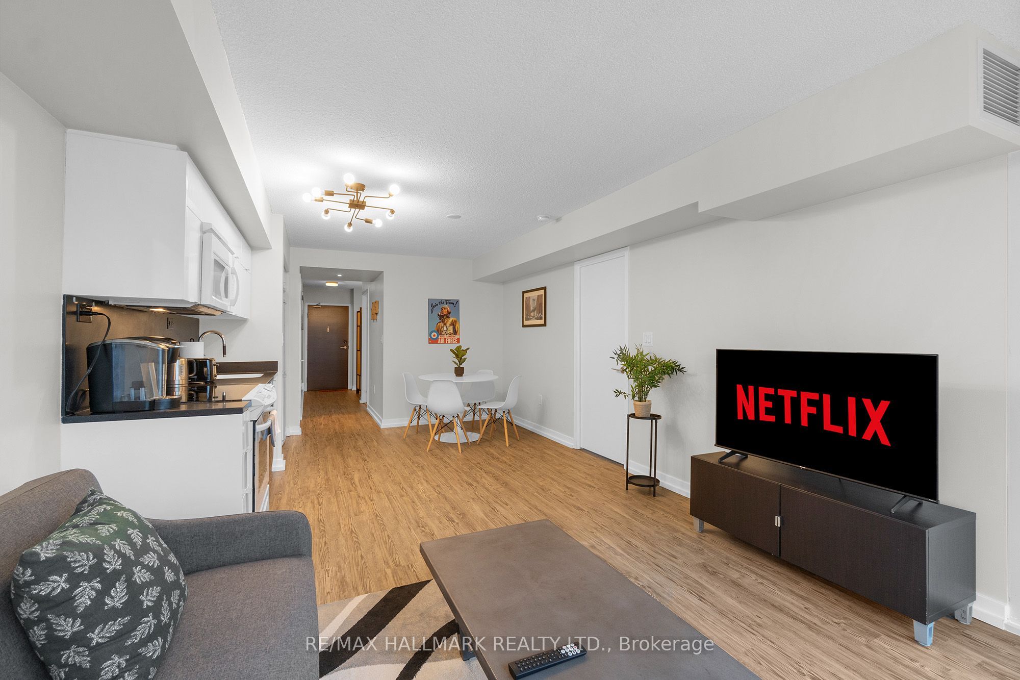 151 Dan Leckie Way 1905 Property Photo 8