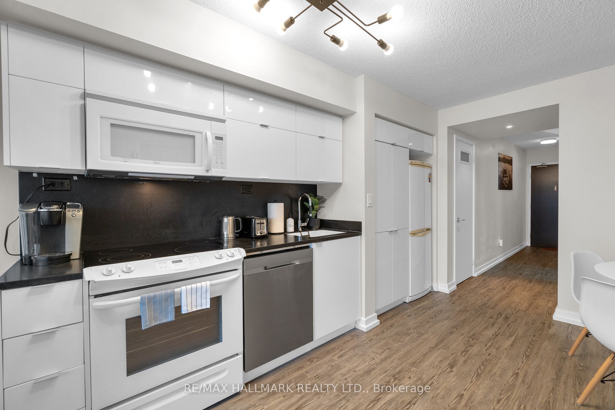 151 Dan Leckie Way 1905 Property Photo 14