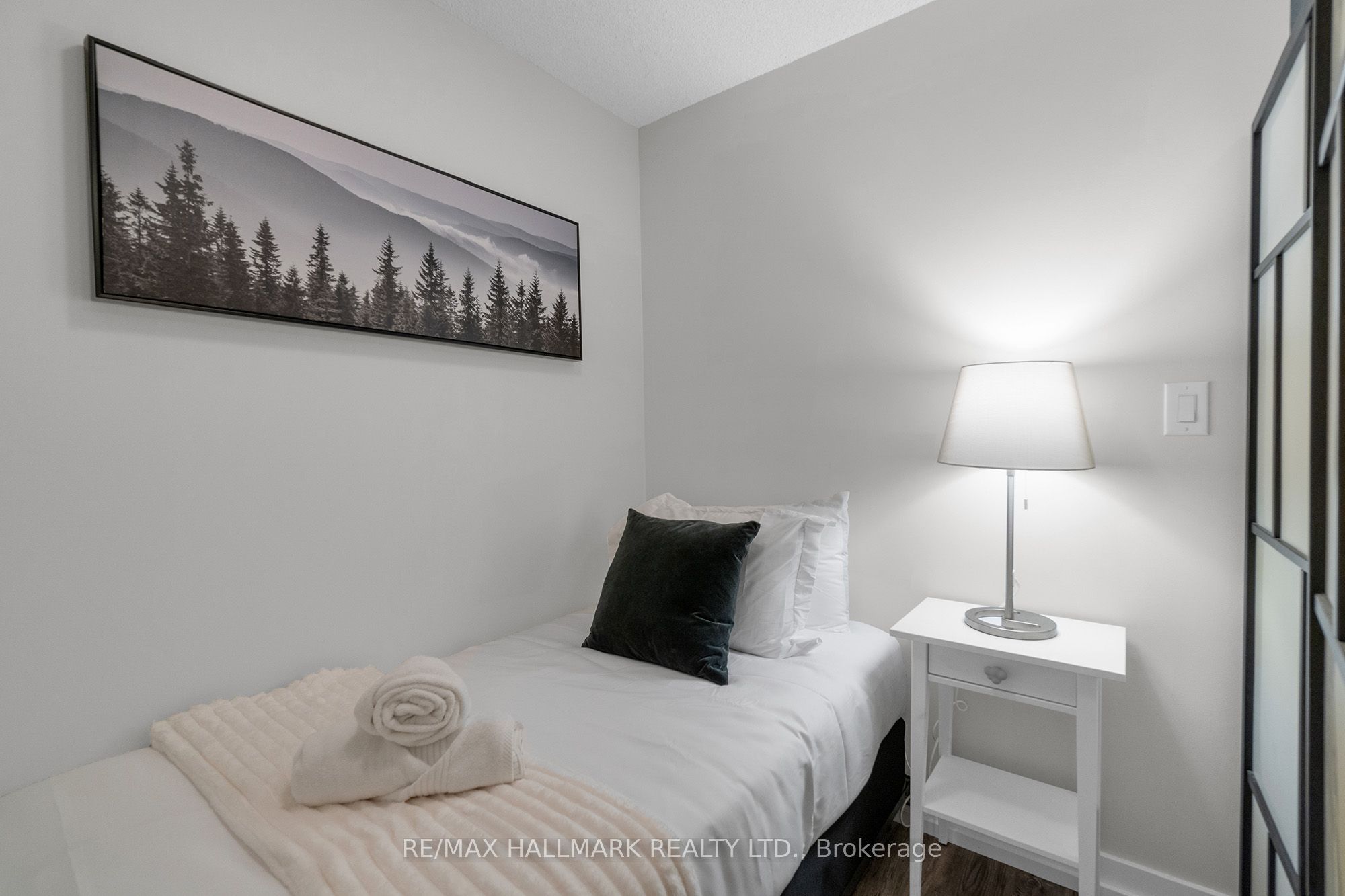 151 Dan Leckie Way 1905 Property Photo 20