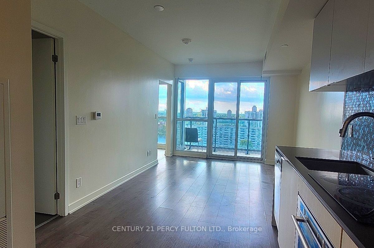 2 Sonic Way 1508 Property Photo 5