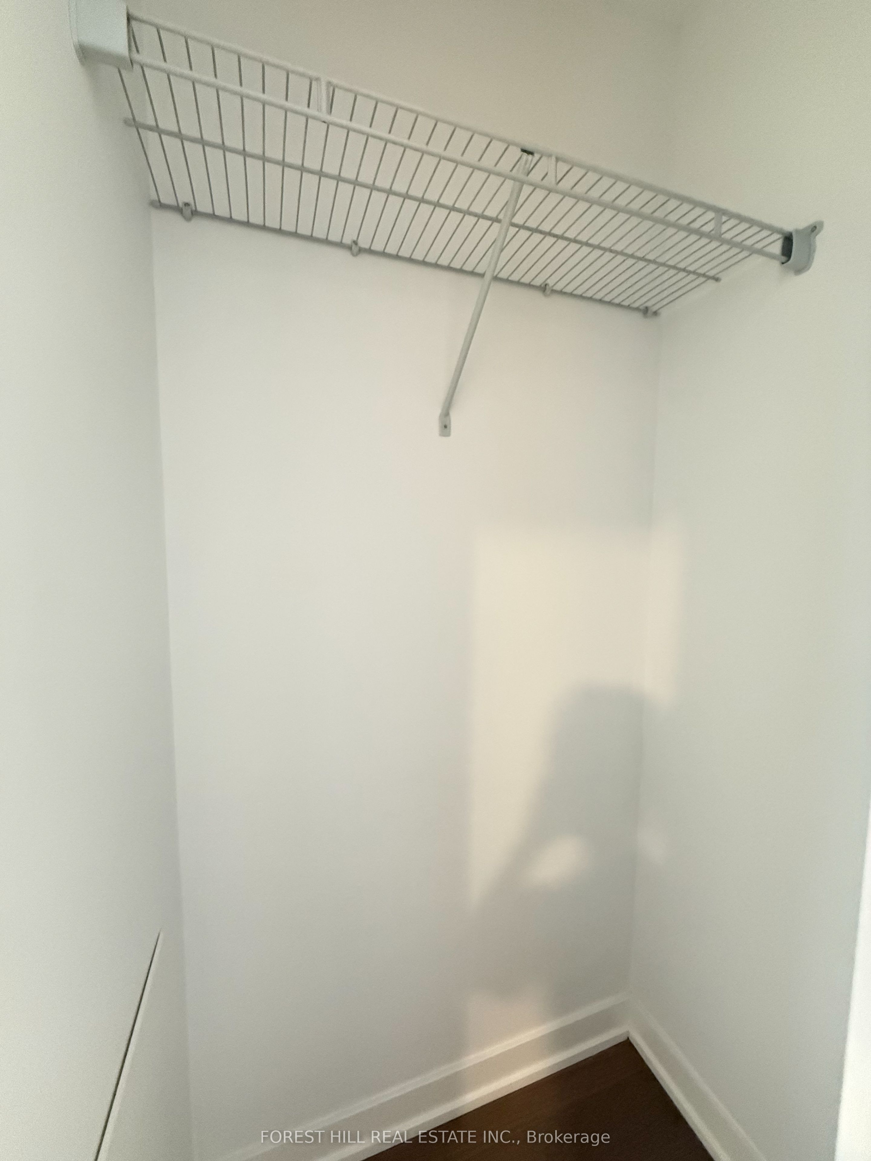 89 Montclair Avenue 1220 Property Photo 12