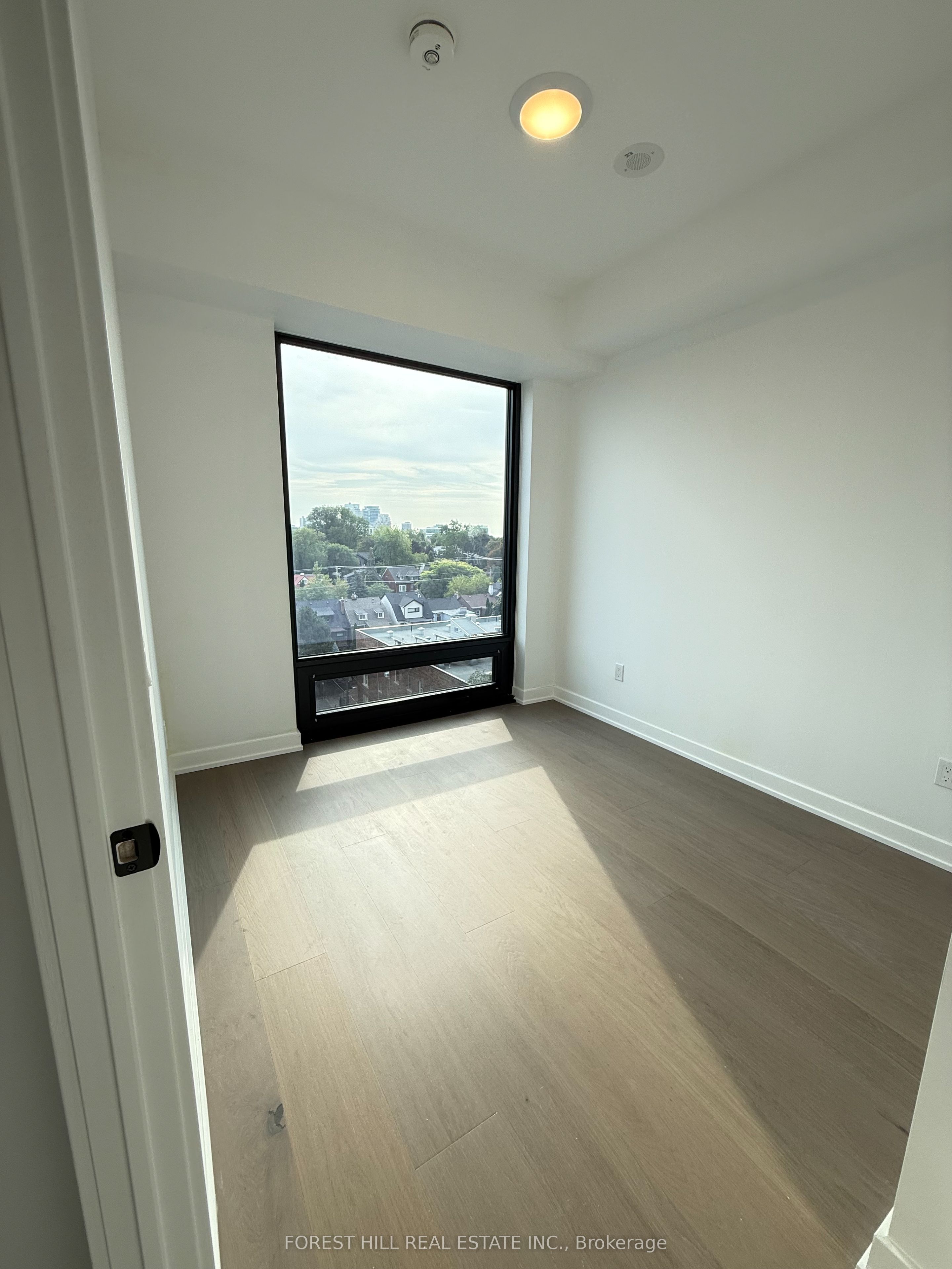 89 Montclair Avenue 1220 Property Photo 17