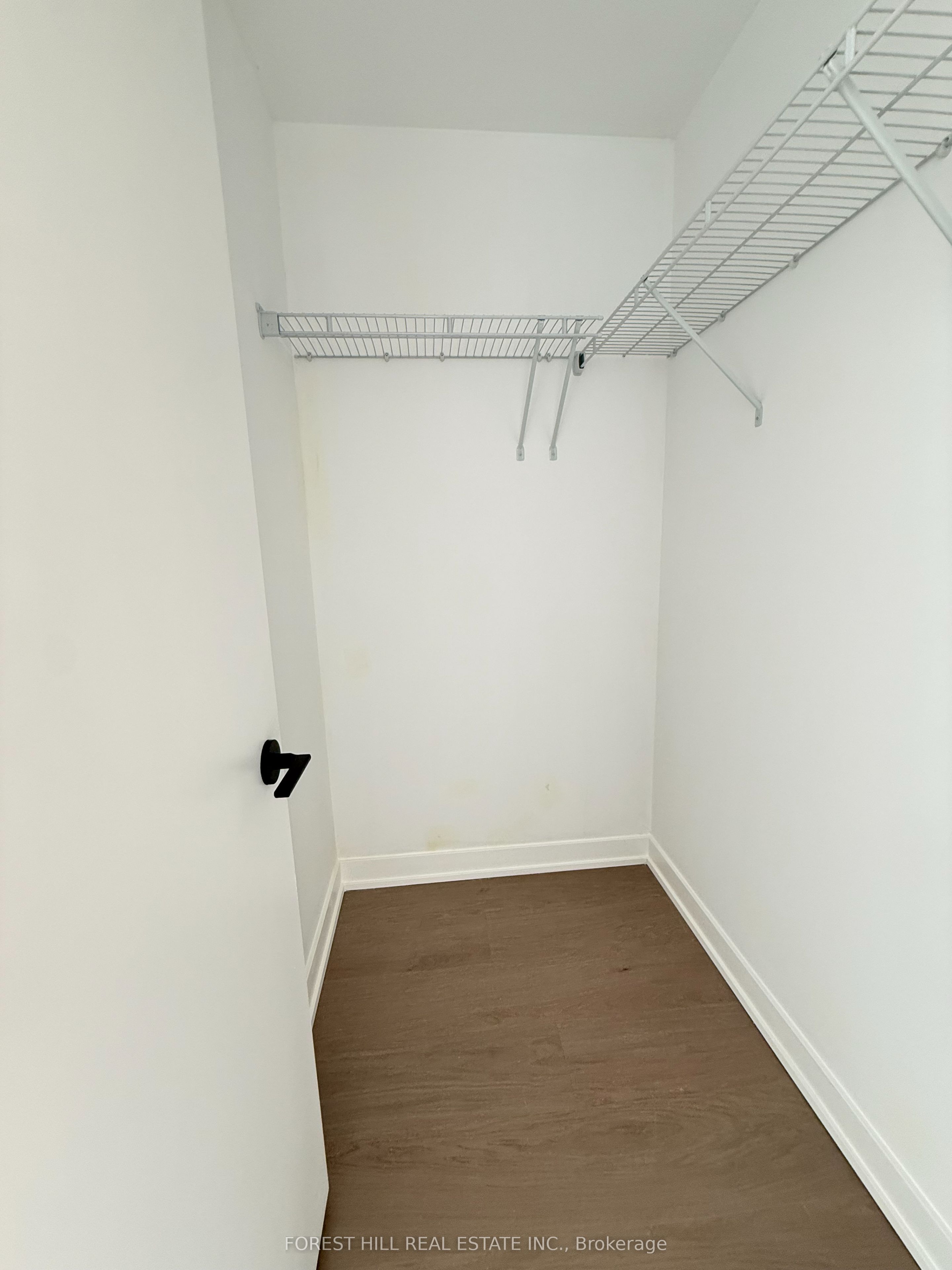 89 Montclair Avenue 1220 Property Photo 21
