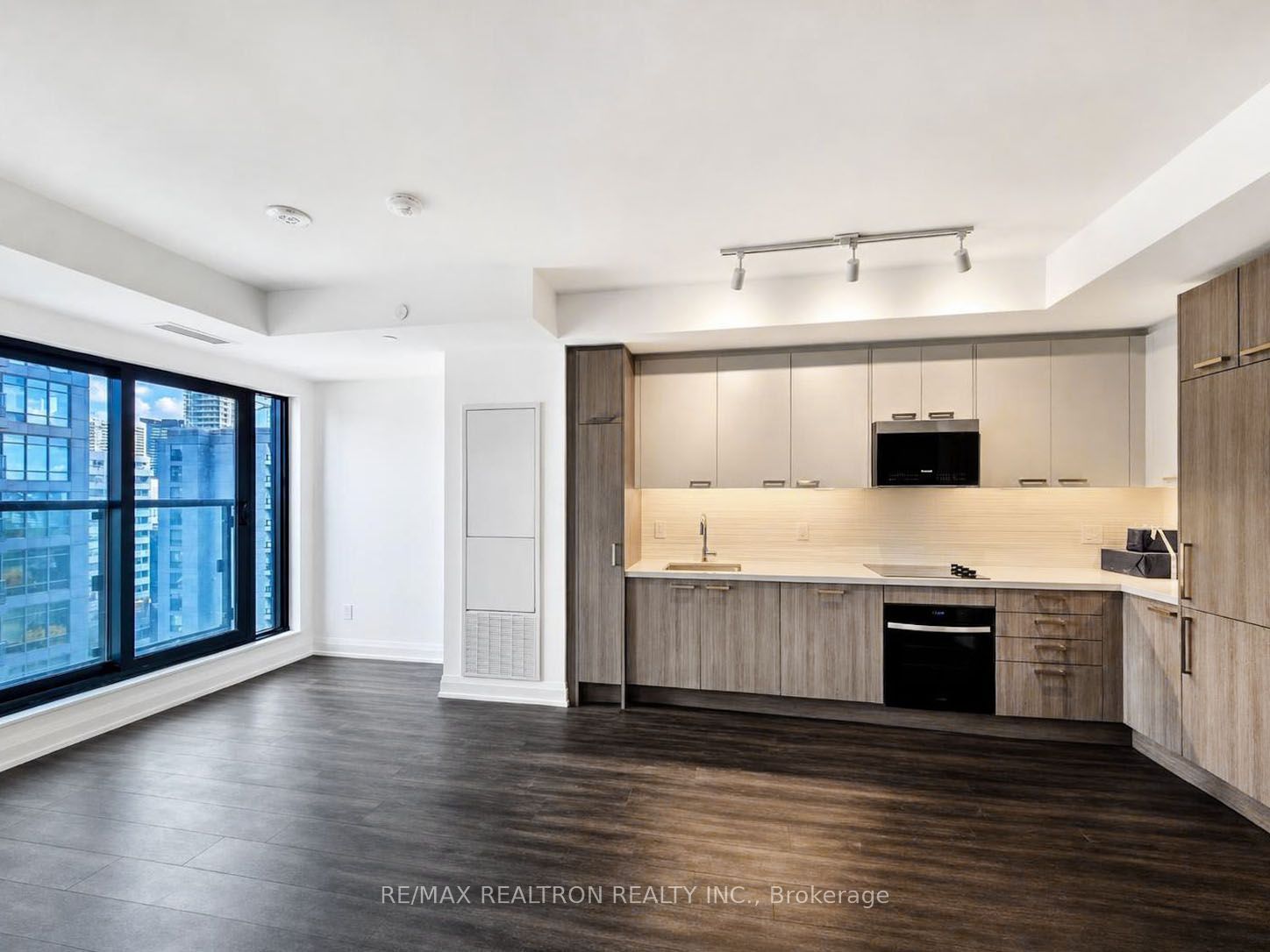 20 Soudan Avenue 1109 Property Photo 1